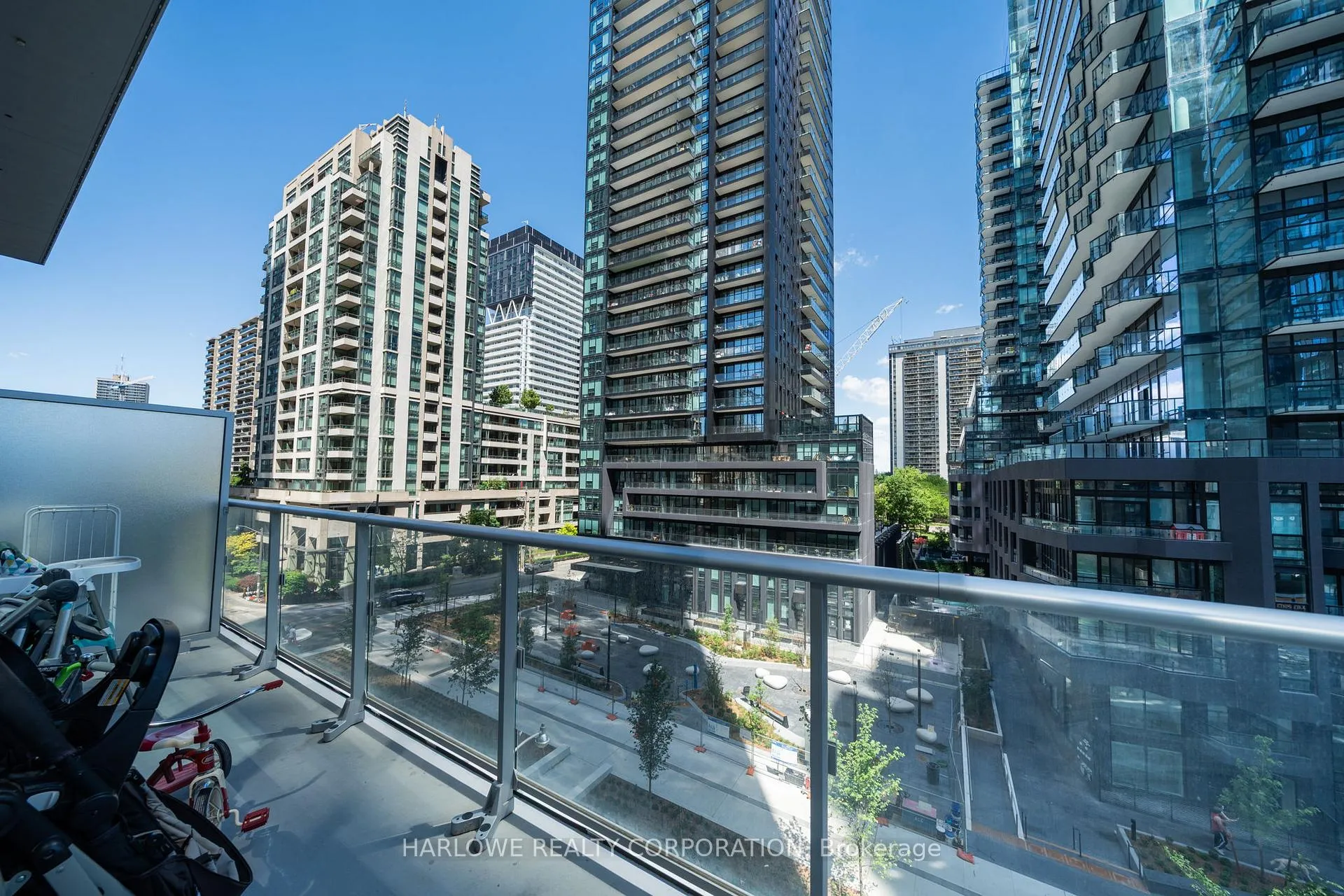 Photo 21 of Unit 502 NT, 99 Broadway Avenue, Toronto, Mount Pleasant West — HOMEH