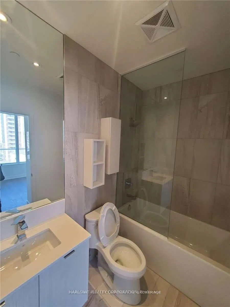 Photo 27 of Unit 502 NT, 99 Broadway Avenue, Toronto, Mount Pleasant West — HOMEH
