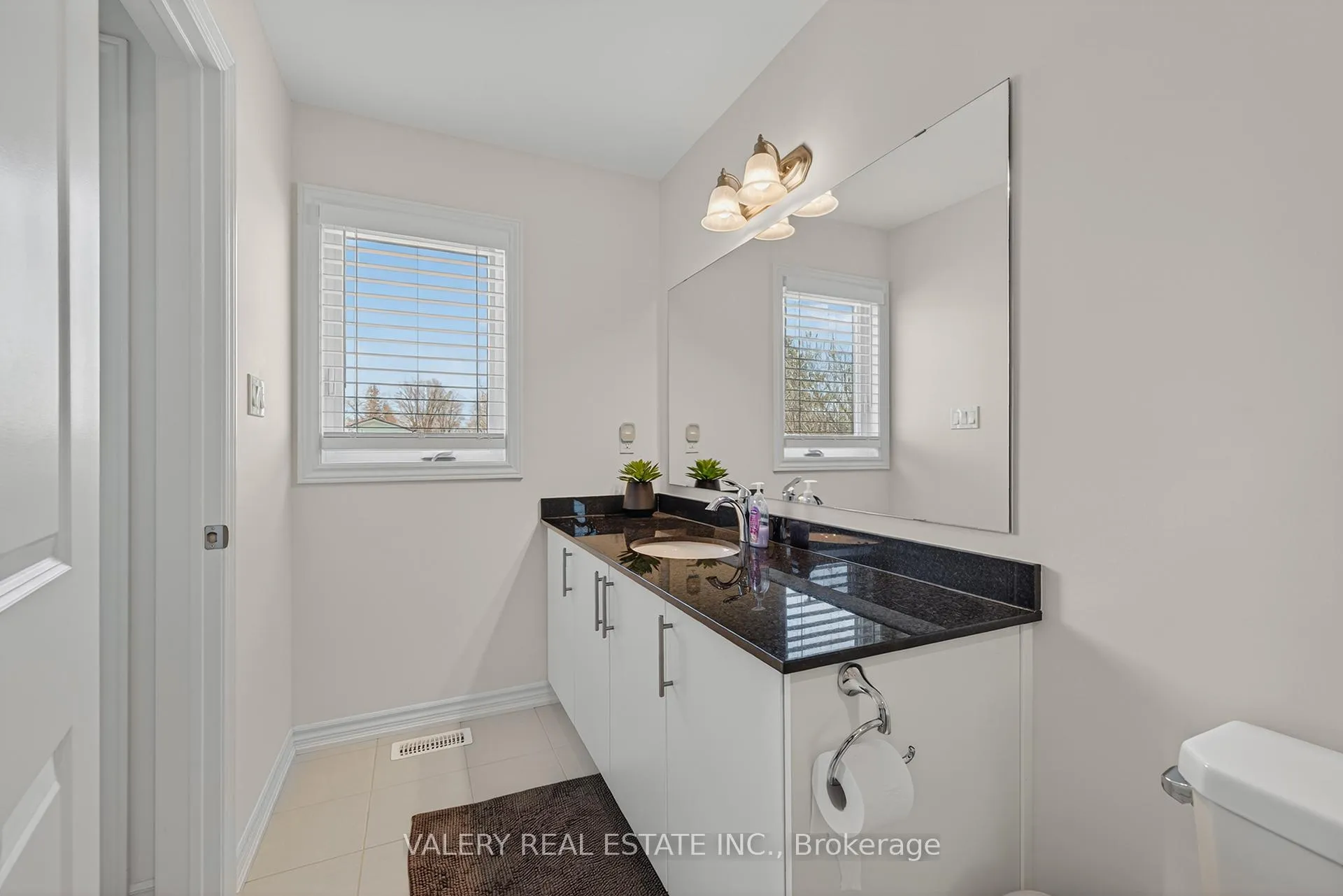 Photo 20 of 109 Ballantyne Avenue, North Perth, Elma — HOMEH