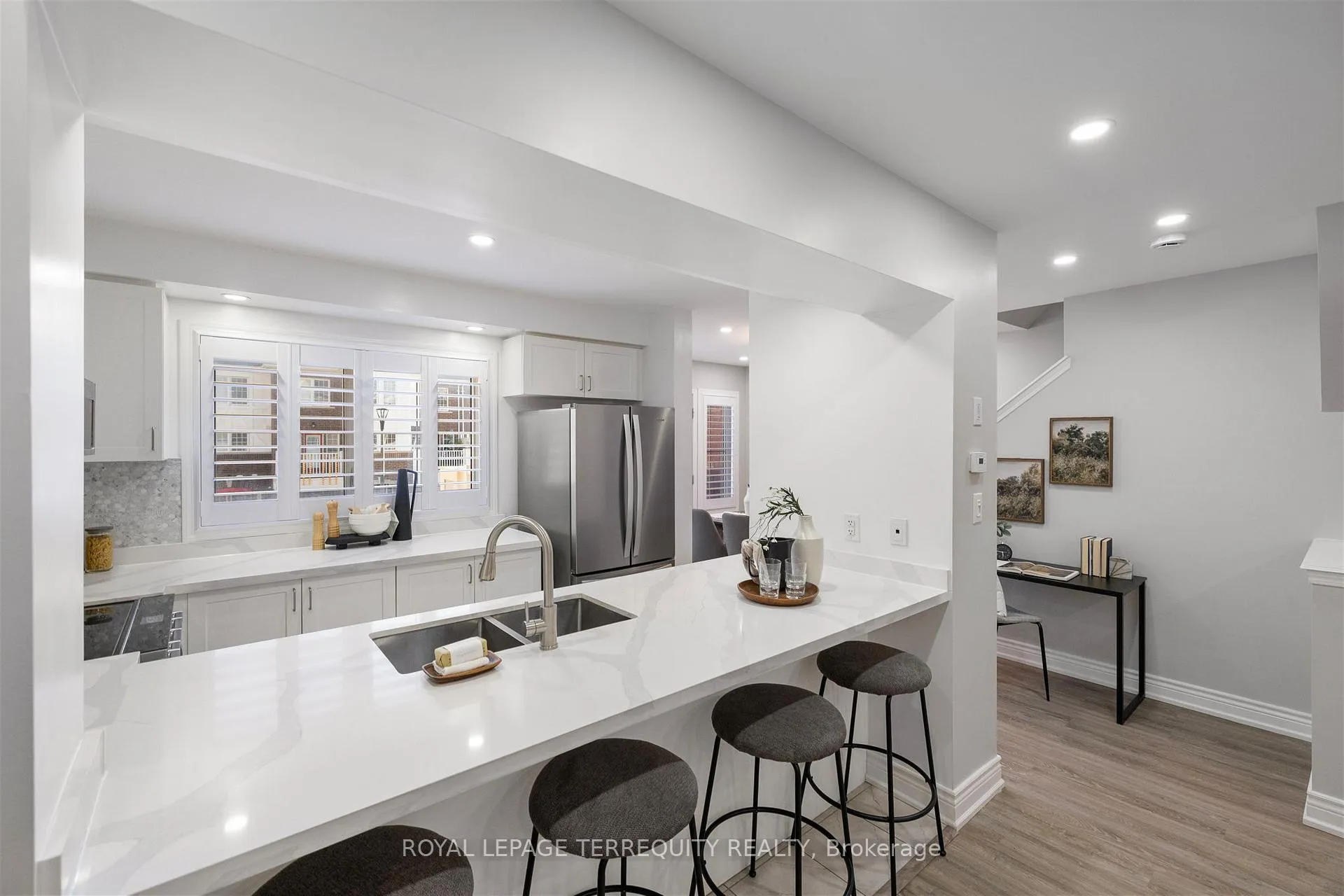 Photo 14 of 1058 Clipper Lane, Pickering, Rural Pickering — HOMEH