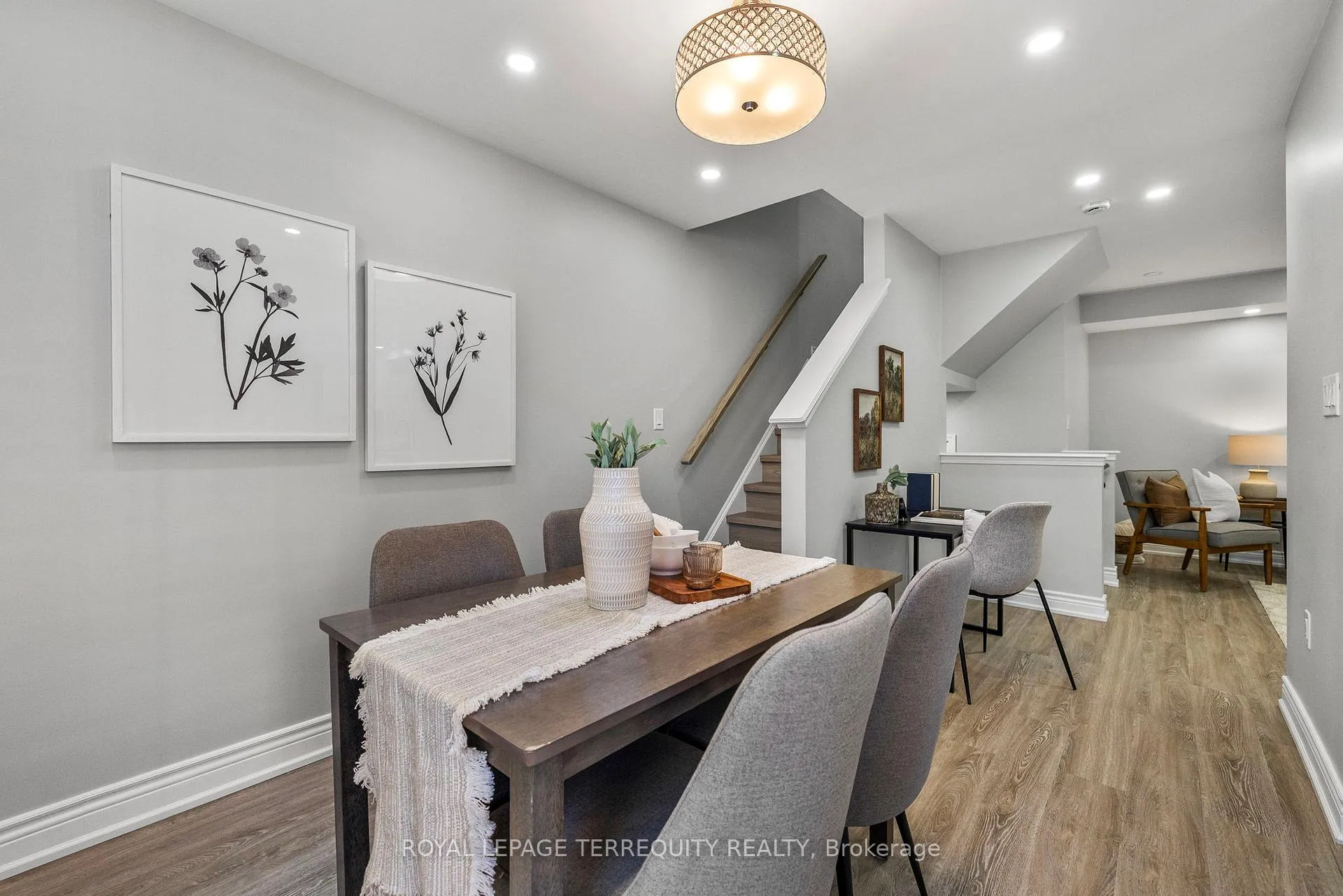 Photo 17 of 1058 Clipper Lane, Pickering, Rural Pickering — HOMEH