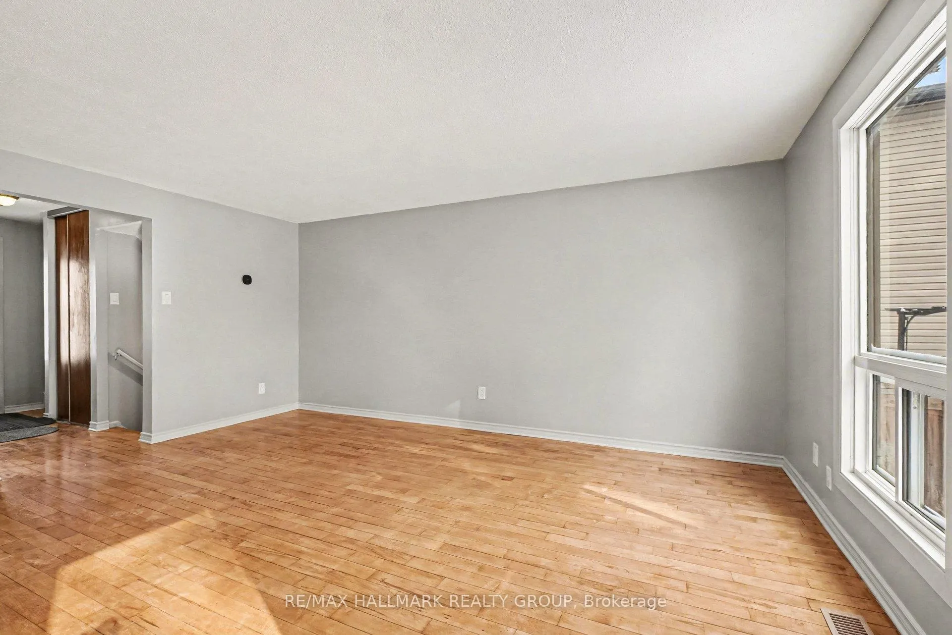 Photo 3 of Unit 55, 7846 Jeanne D'arc Boulevard, Ottawa, Convent Glen North — HOMEH