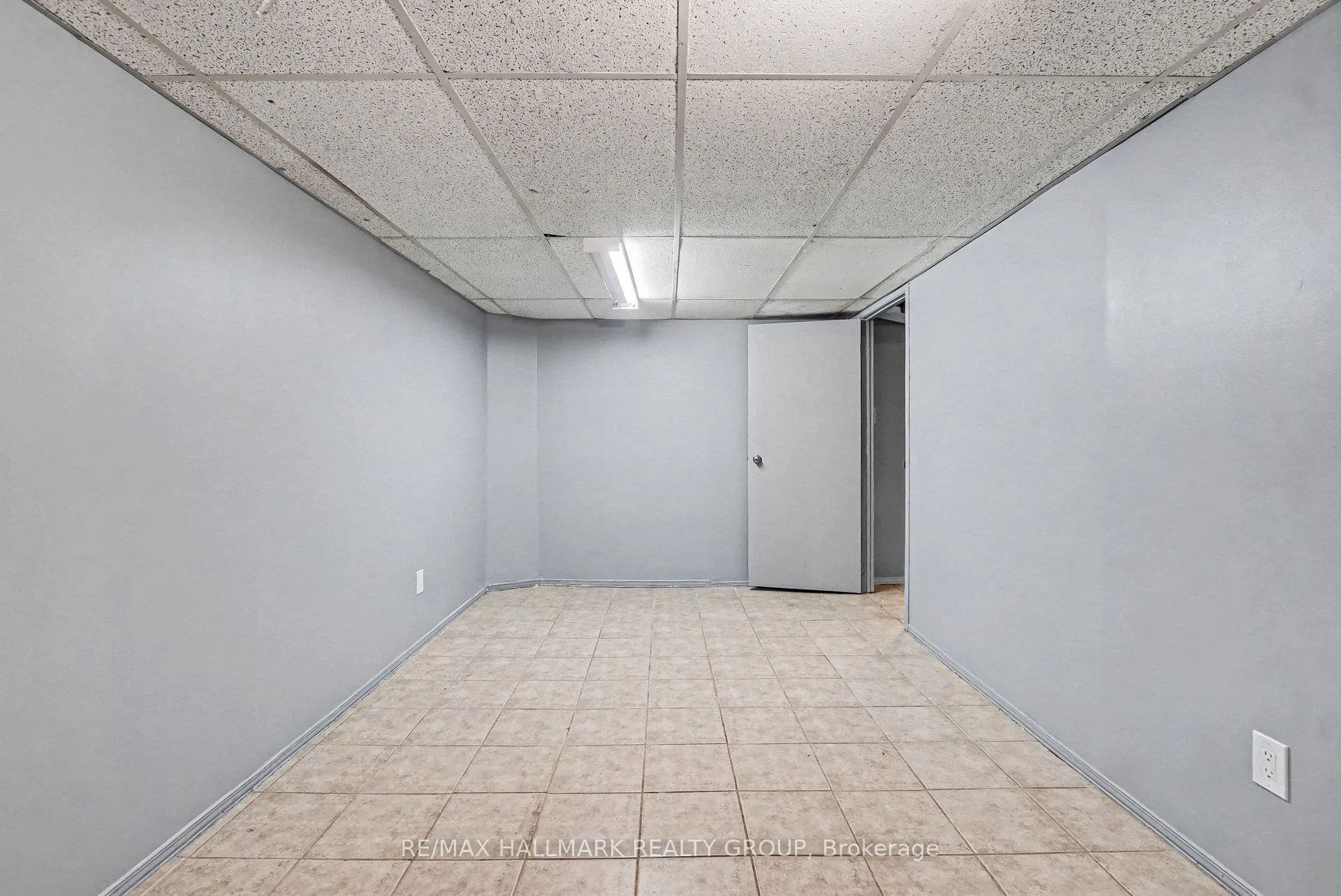 Photo 28 of Unit 55, 7846 Jeanne D'arc Boulevard, Ottawa, Convent Glen North — HOMEH