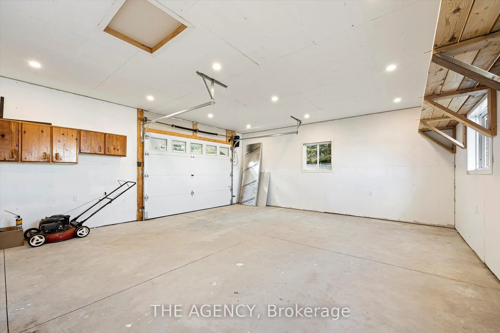 Photo 51 of 772 S Lake Bernard Road, Strong — HOMEH