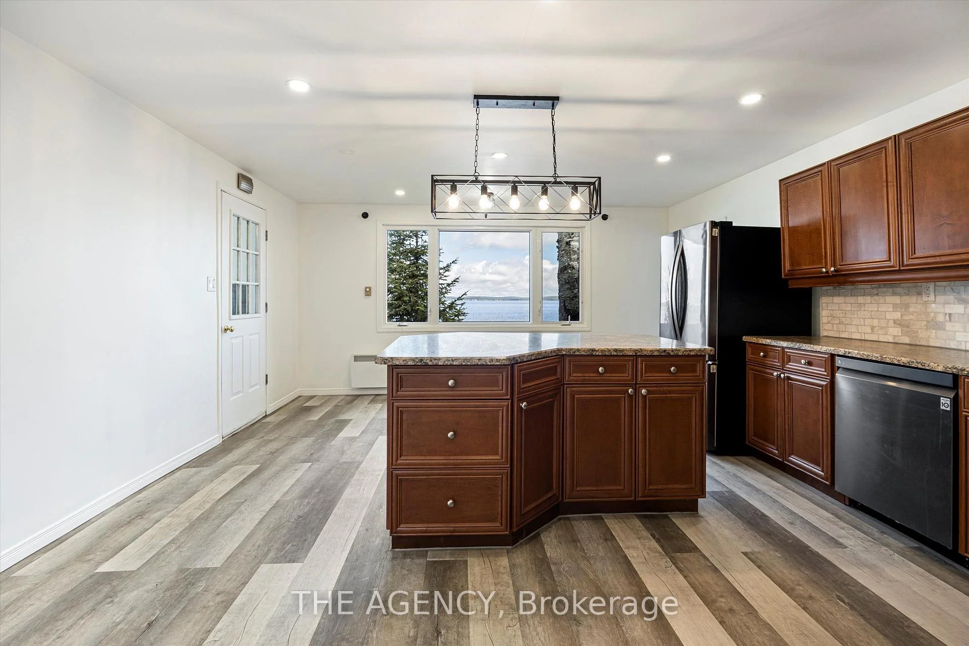 Photo 40 of 772 S Lake Bernard Road, Strong — HOMEH