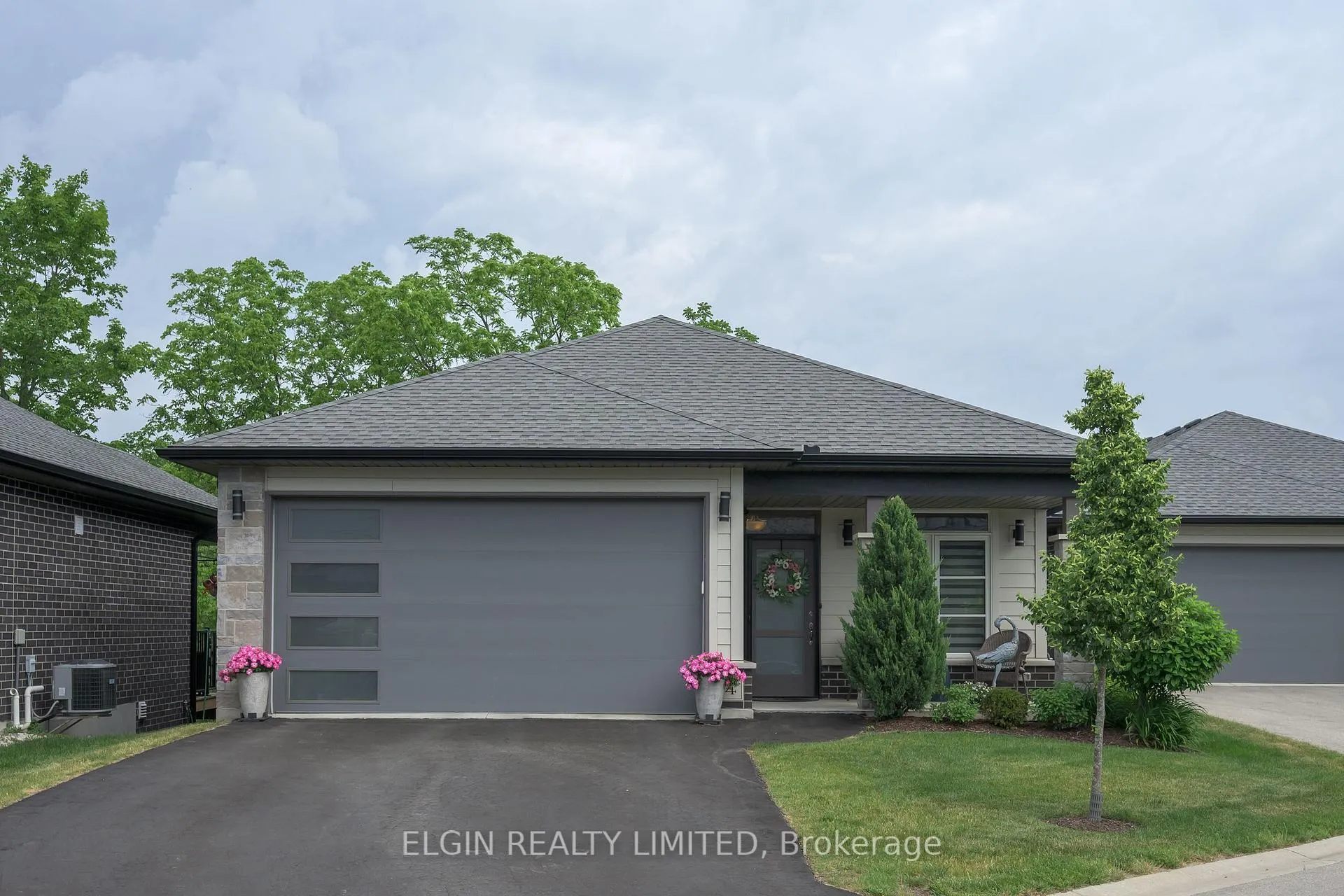 Photo 46 of 10-4 McPherson Court, Central Elgin, Lynhurst — HOMEH