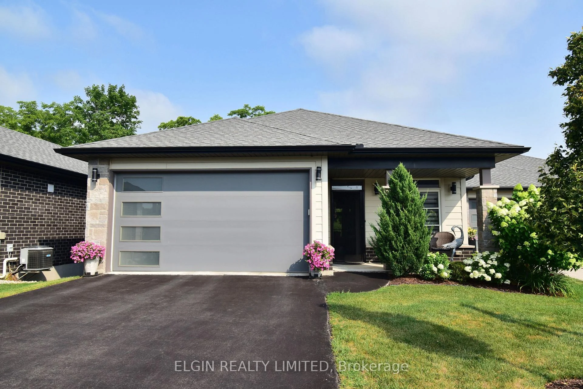 Photo 1 of 10-4 McPherson Court, Central Elgin, Lynhurst — HOMEH