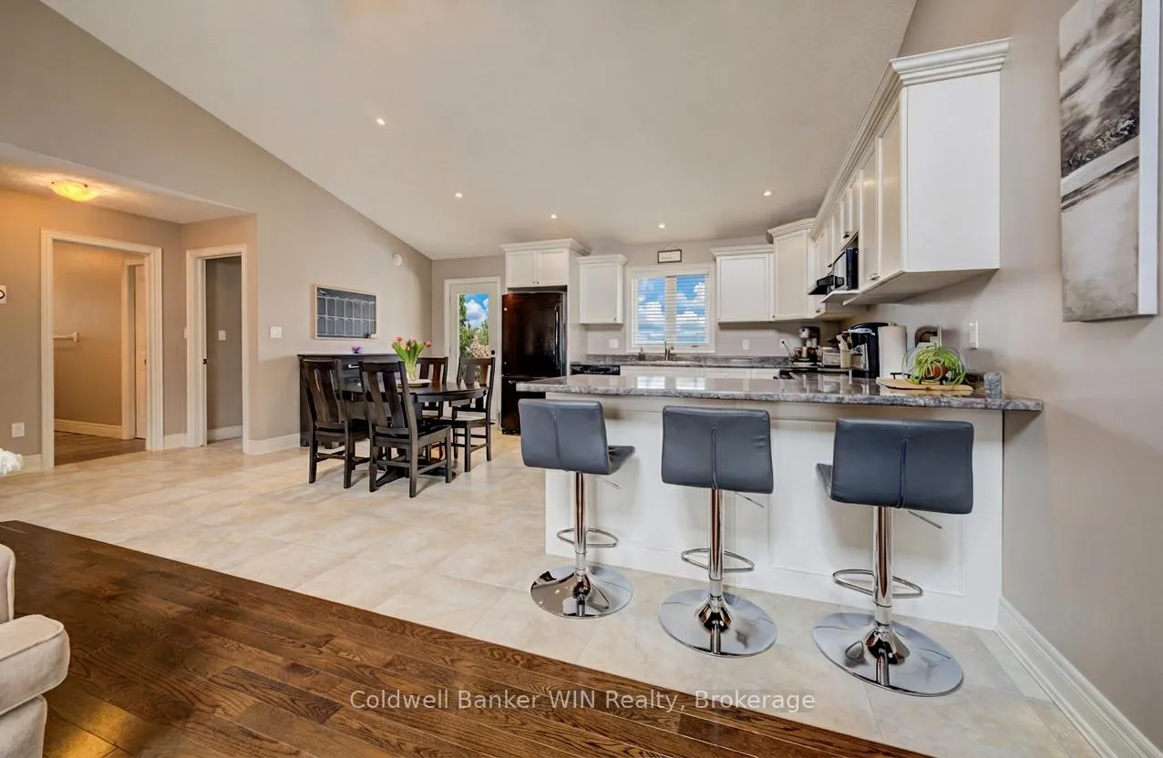 Photo 11 of 108 Ruby's Crescent, Wellington North, Mount Forest — HOMEH