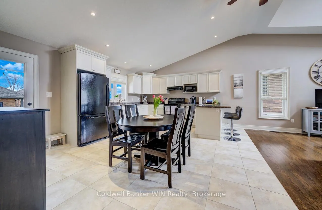 Photo 15 of 108 Ruby's Crescent, Wellington North, Mount Forest — HOMEH