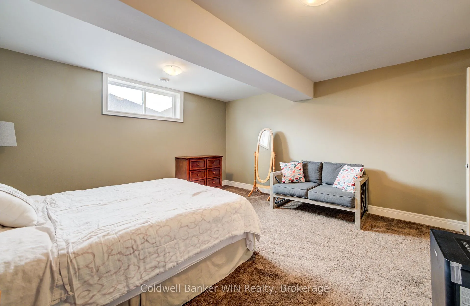 Photo 27 of 108 Ruby's Crescent, Wellington North, Mount Forest — HOMEH