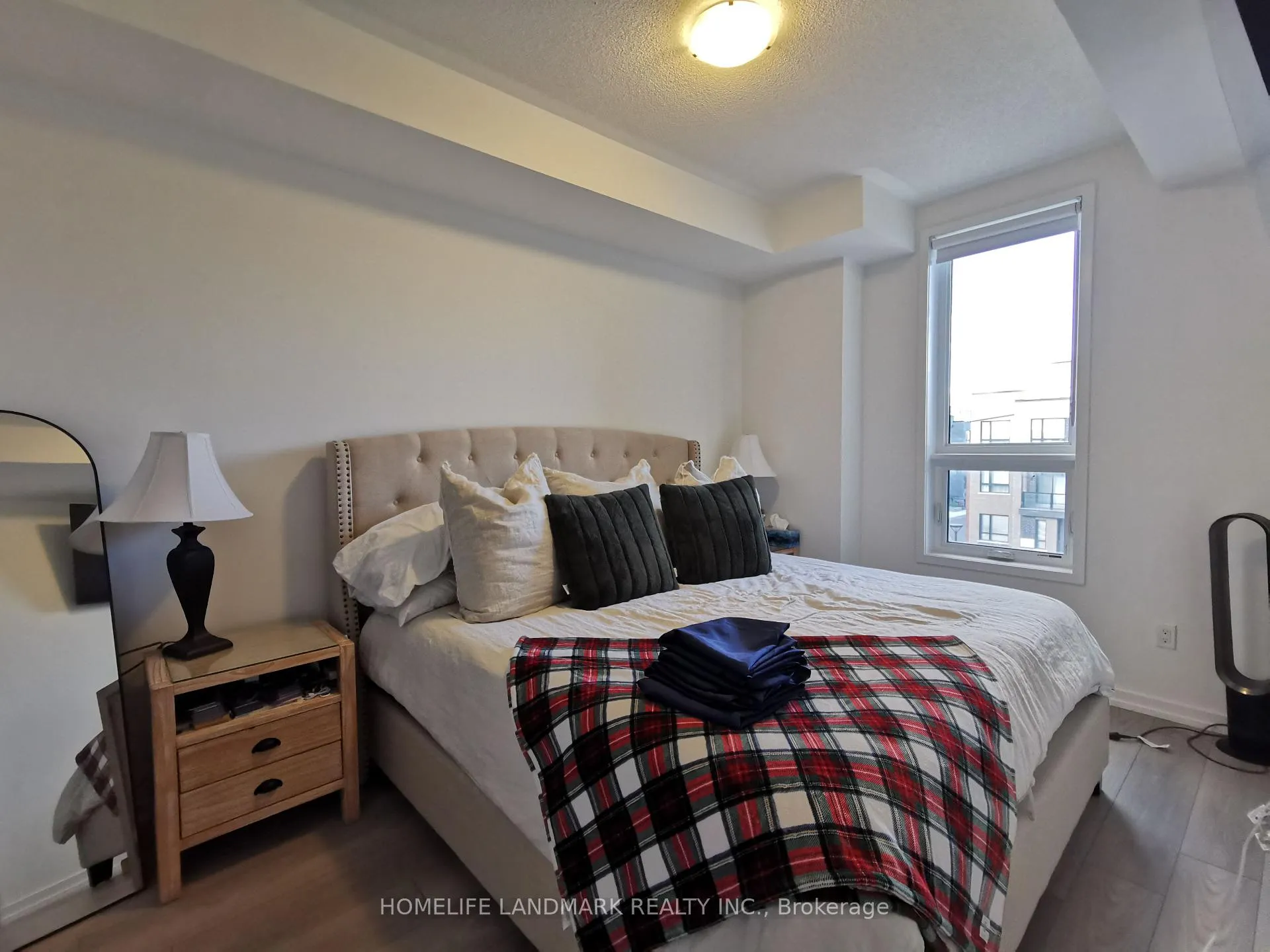 Photo 6 of Unit 21, 11 Lytham Green Circle, Newmarket, Glenway Estates — HOMEH