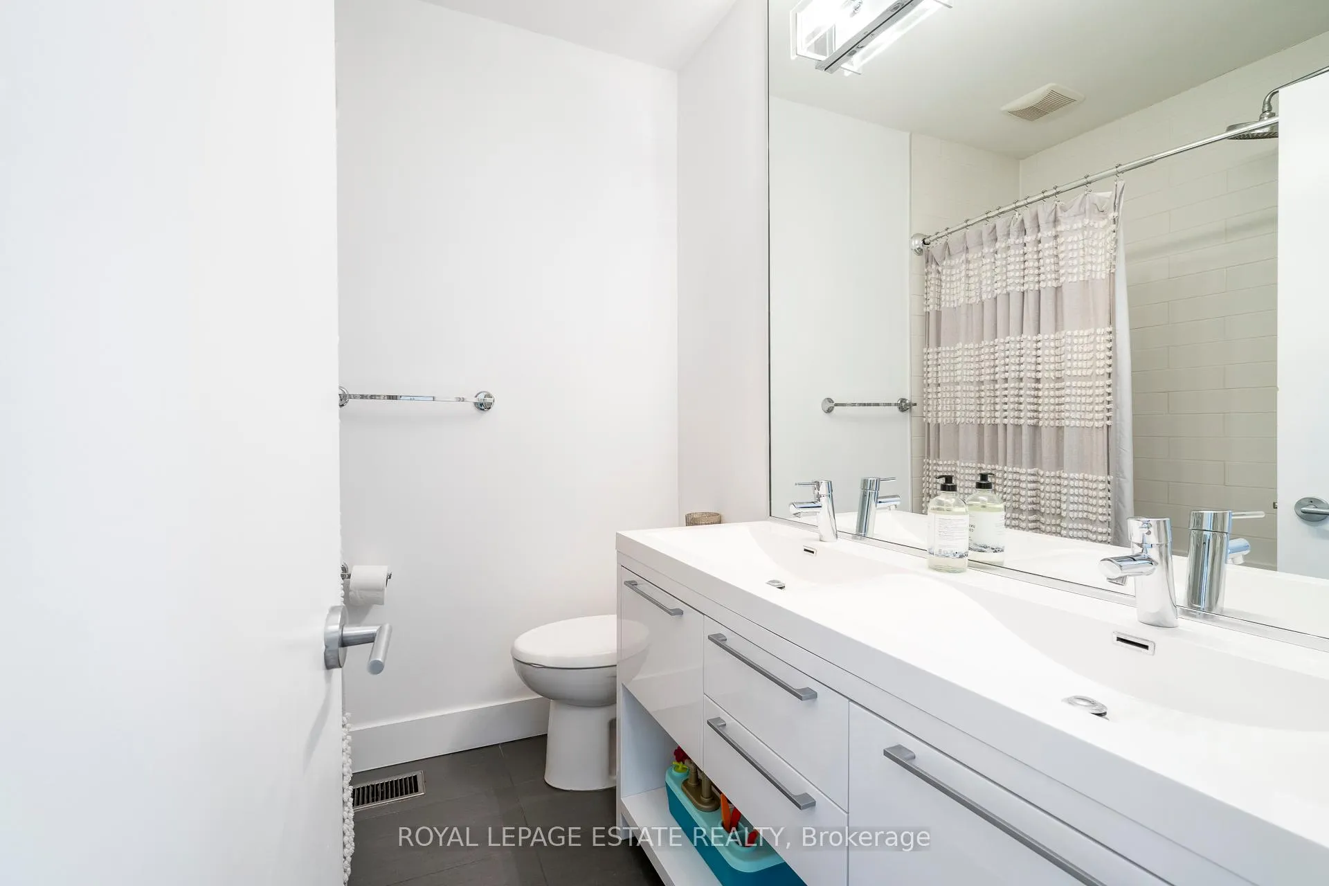 Photo 24 of 2 Rushbrooke Avenue, Toronto, South Riverdale — HOMEH
