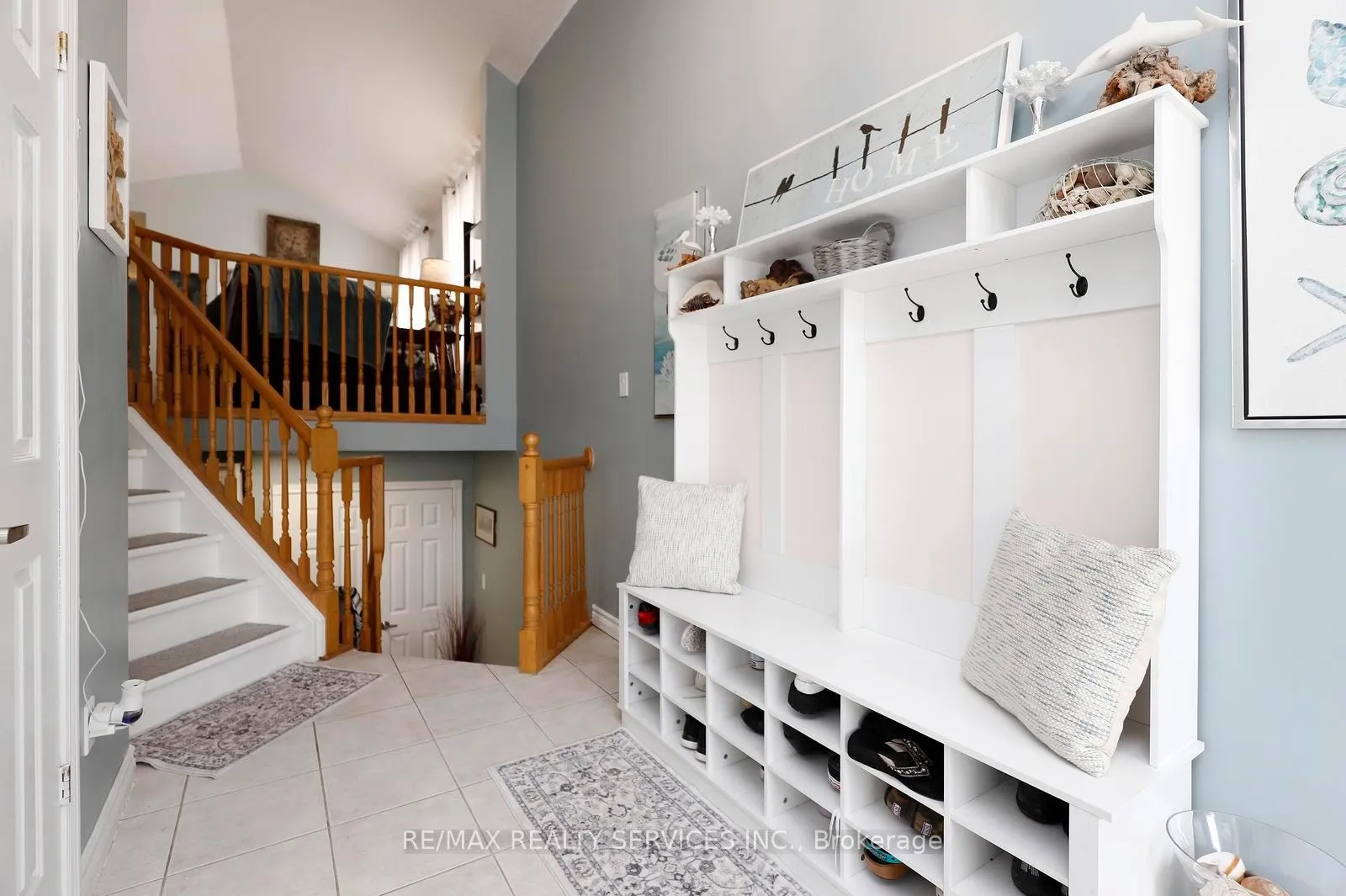 Photo 6 of 101 Glengarry Road, Orangeville — HOMEH