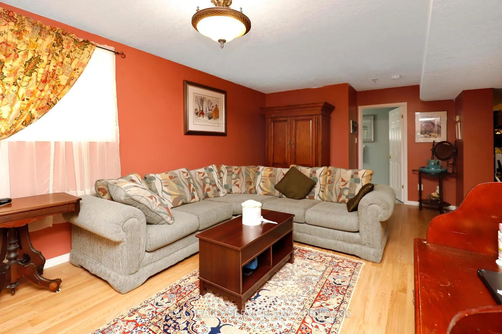 Photo 31 of 101 Glengarry Road, Orangeville — HOMEH
