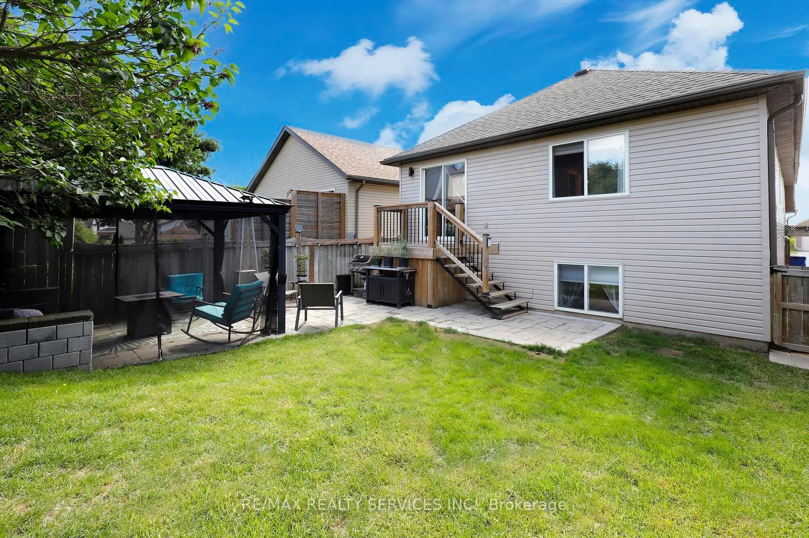 Photo 41 of 101 Glengarry Road, Orangeville — HOMEH