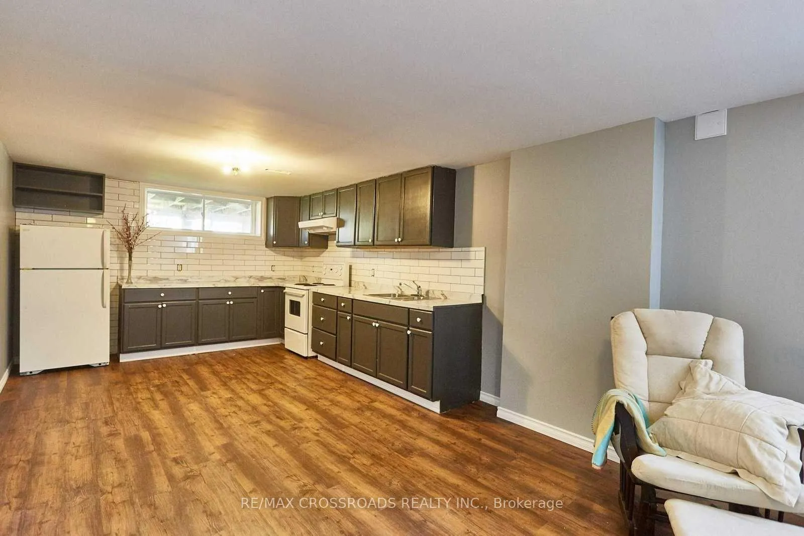 Photo 2 of Unit BSMT, 904 Crocus Crescent, Whitby, Downtown Whitby — HOMEH