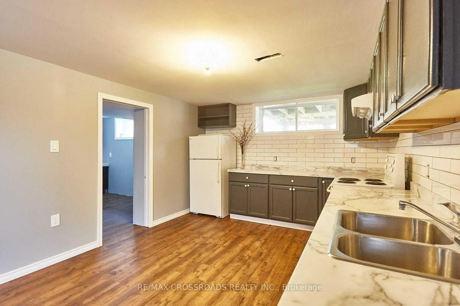 Photo 4 of Unit BSMT, 904 Crocus Crescent, Whitby, Downtown Whitby — HOMEH