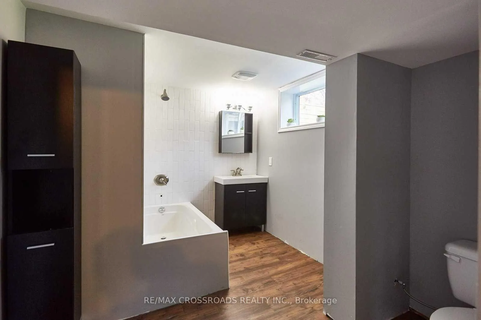Photo 8 of Unit BSMT, 904 Crocus Crescent, Whitby, Downtown Whitby — HOMEH