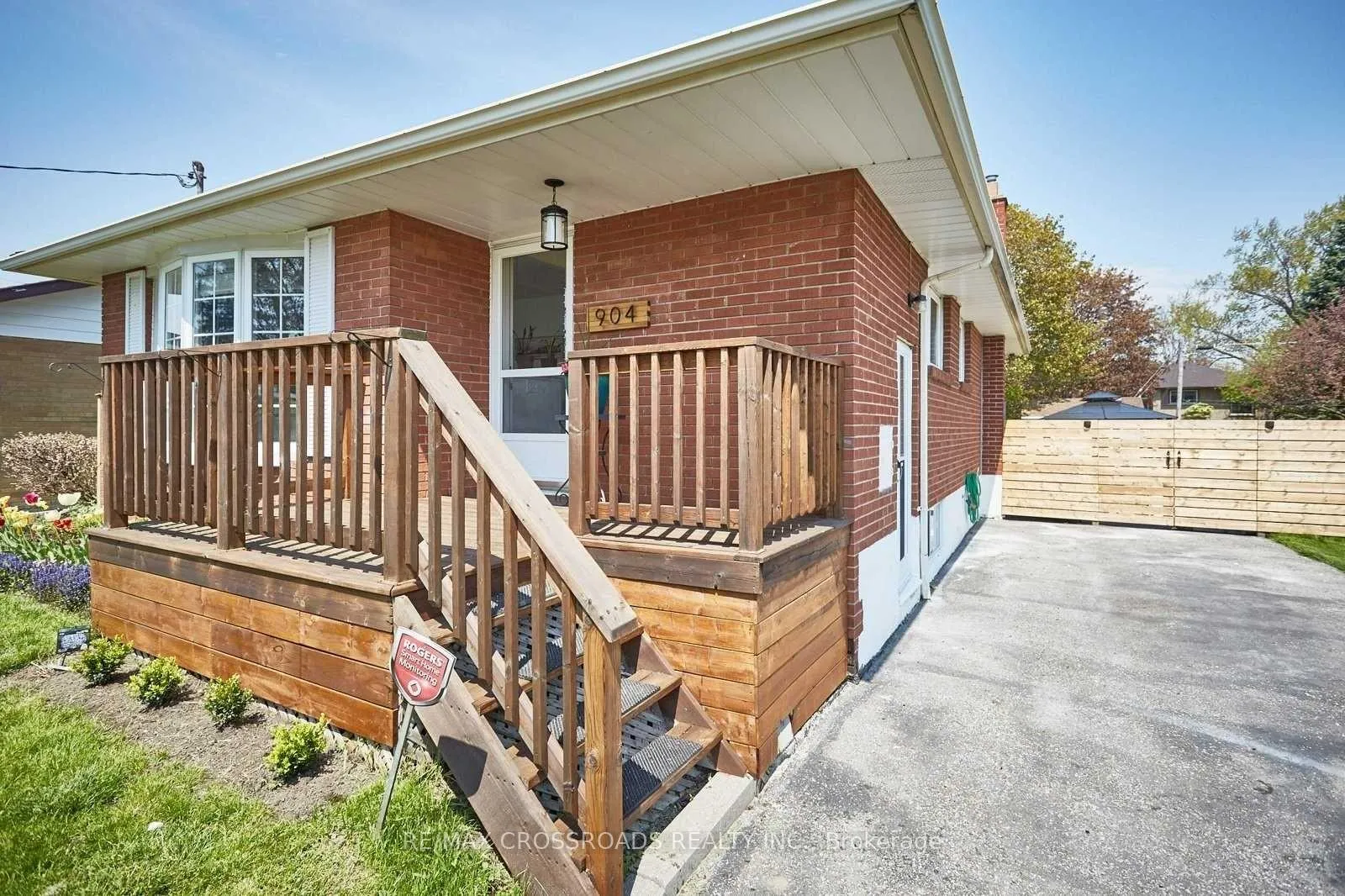 Photo 9 of Unit BSMT, 904 Crocus Crescent, Whitby, Downtown Whitby — HOMEH