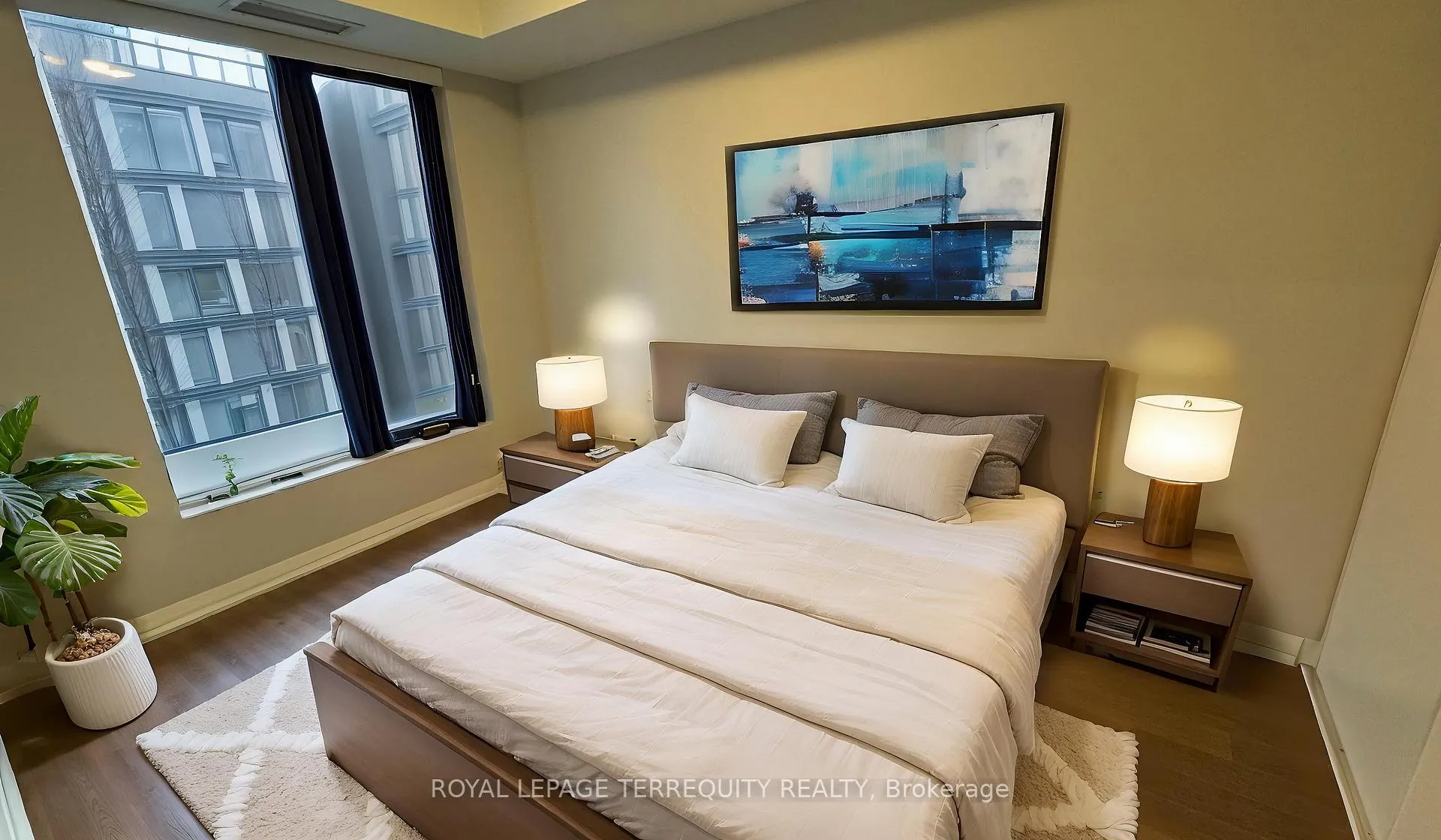 Photo 4 of Unit 403, 1415 Dundas Street E, Oakville, Joshua Meadows — HOMEH