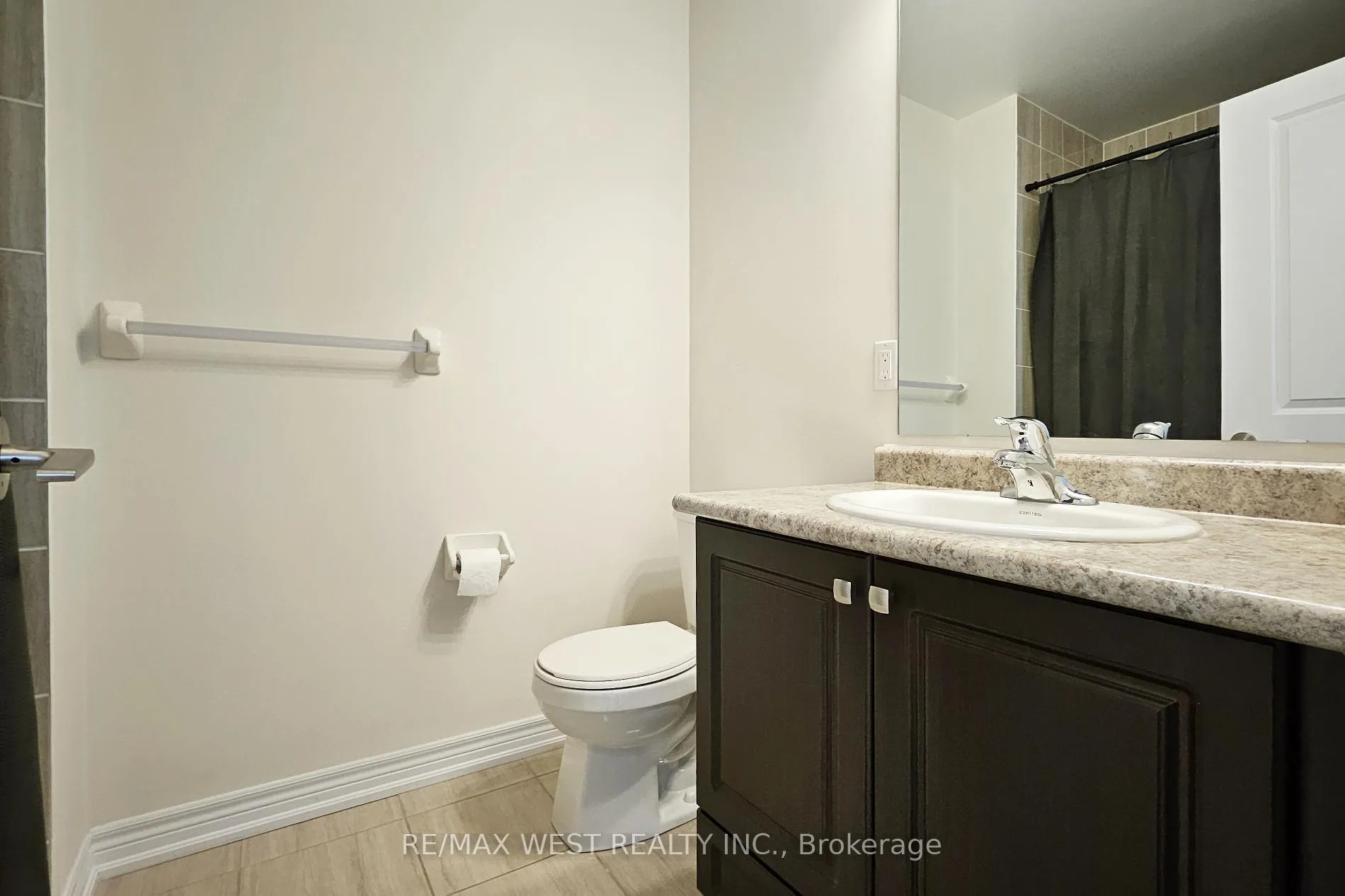 Photo 5 of Unit 308, 2375 Bronte Road, Oakville, Westmount — HOMEH