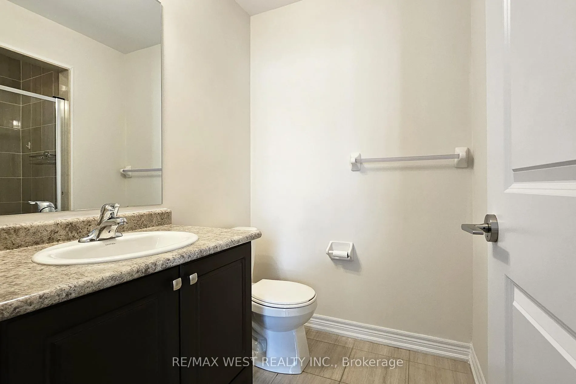 Photo 7 of Unit 308, 2375 Bronte Road, Oakville, Westmount — HOMEH
