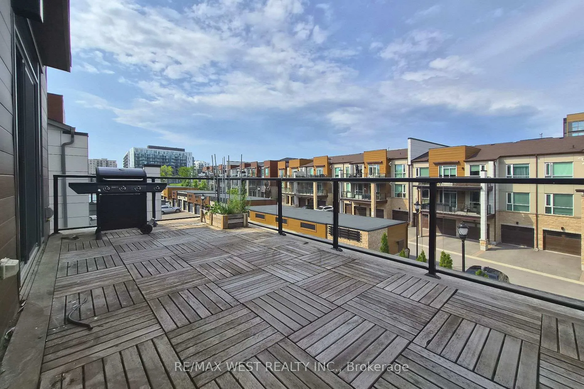 Photo 9 of Unit 308, 2375 Bronte Road, Oakville, Westmount — HOMEH