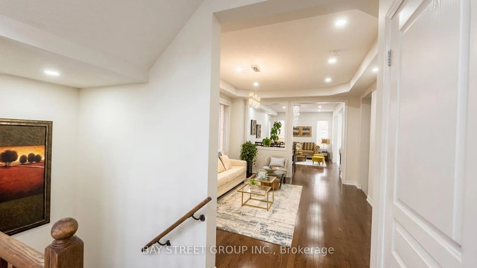Photo 7 of 12 Monceau Road, Brampton, Northwest Brampton — HOMEH