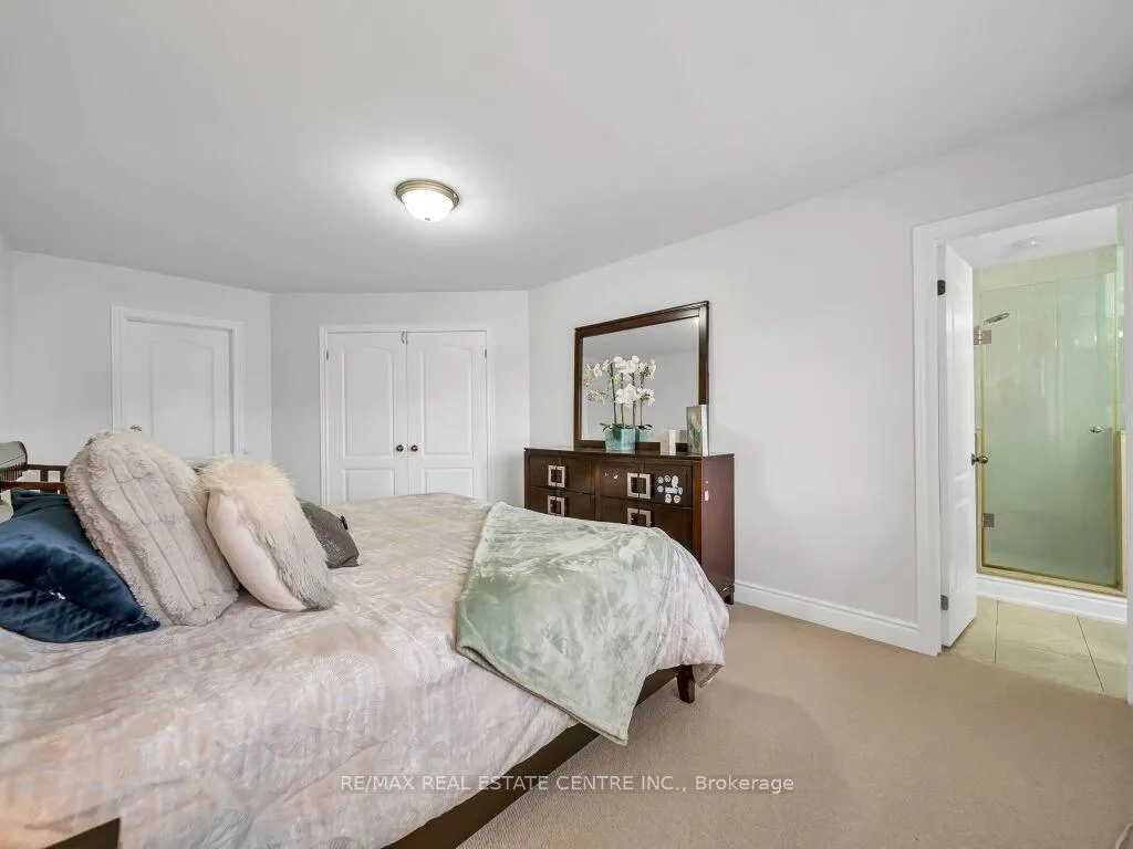 Photo 26 of 198 Duskywing Way, Oakville, Bronte — HOMEH