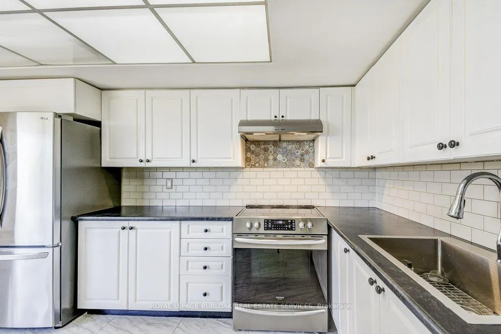 Photo 17 of Unit 706, 1201 North Shore Boulevard E, Burlington, Brant — HOMEH