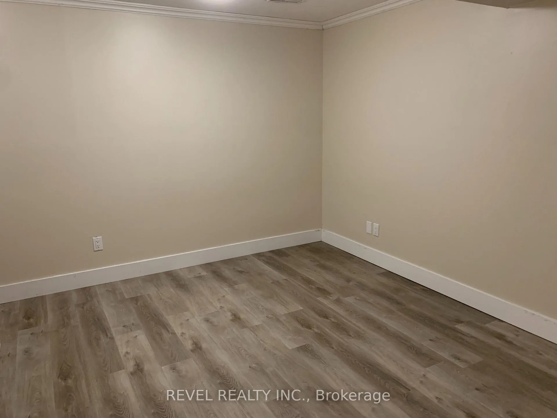 Photo 19 of 597 Spooner Drive, Timmins, TNW - Riverpark — HOMEH