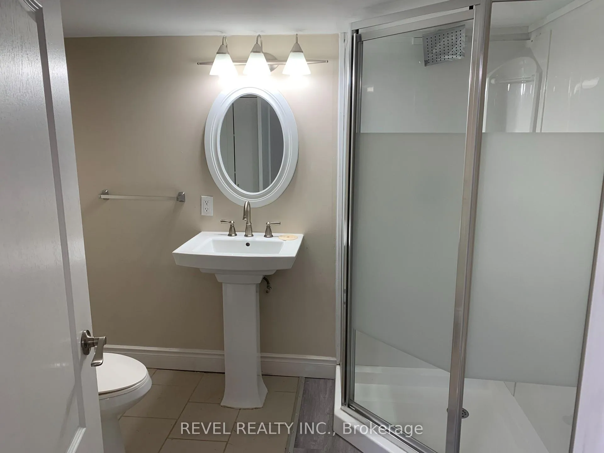 Photo 24 of 597 Spooner Drive, Timmins, TNW - Riverpark — HOMEH