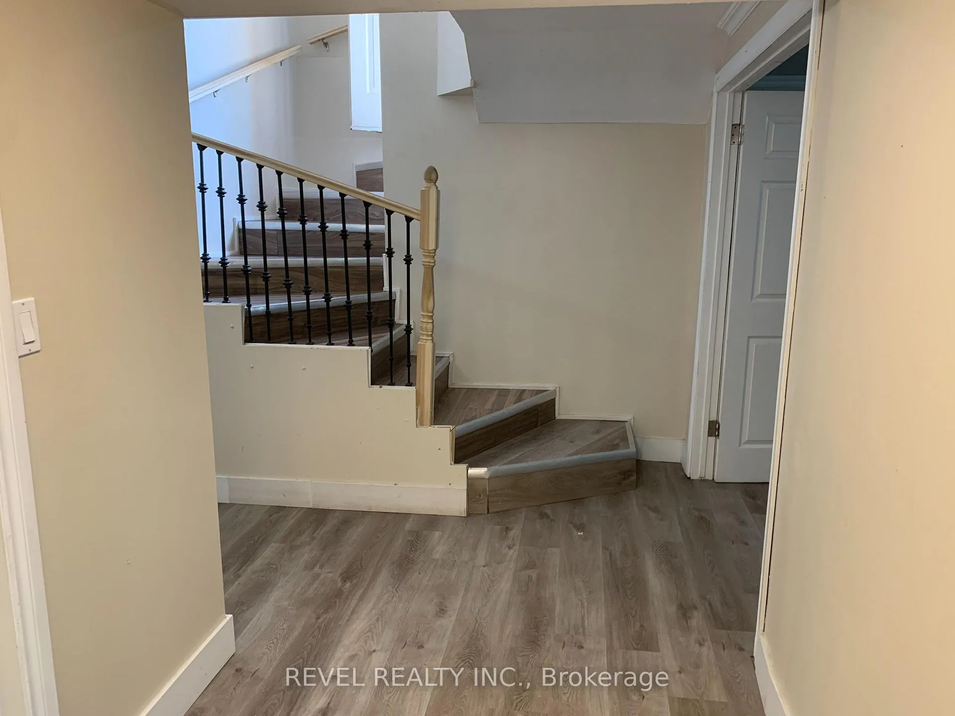 Photo 26 of 597 Spooner Drive, Timmins, TNW - Riverpark — HOMEH