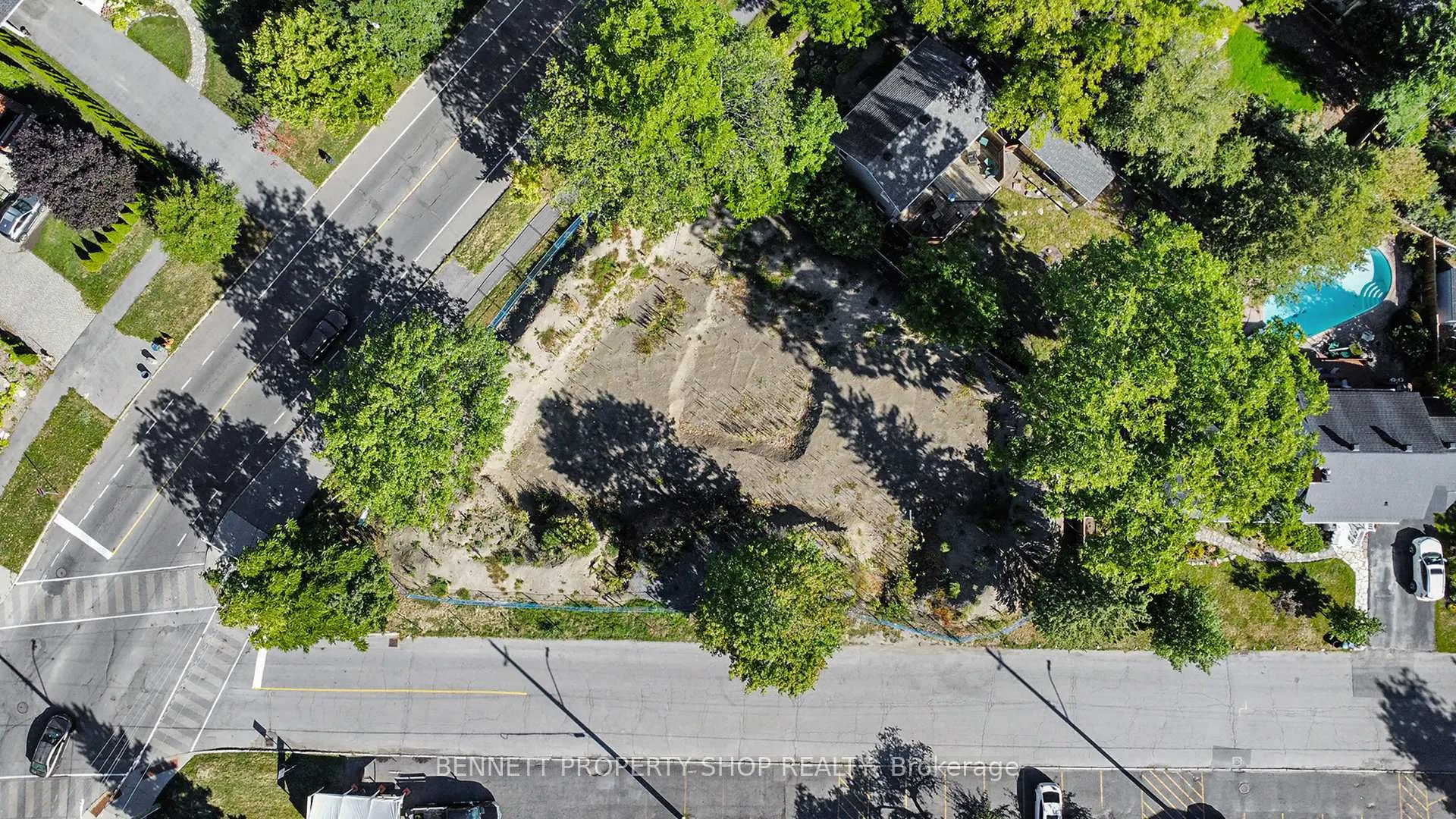 Photo 6 of 257 Cunningham Avenue, Ottawa, Alta Vista/Faircrest Heights — HOMEH