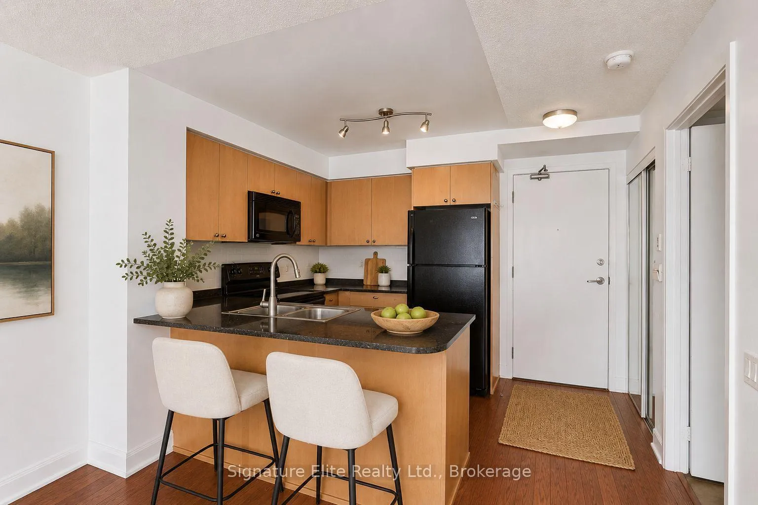 Photo 5 of Unit 3209, 2191 Yonge Street, Toronto, Mount Pleasant West — HOMEH
