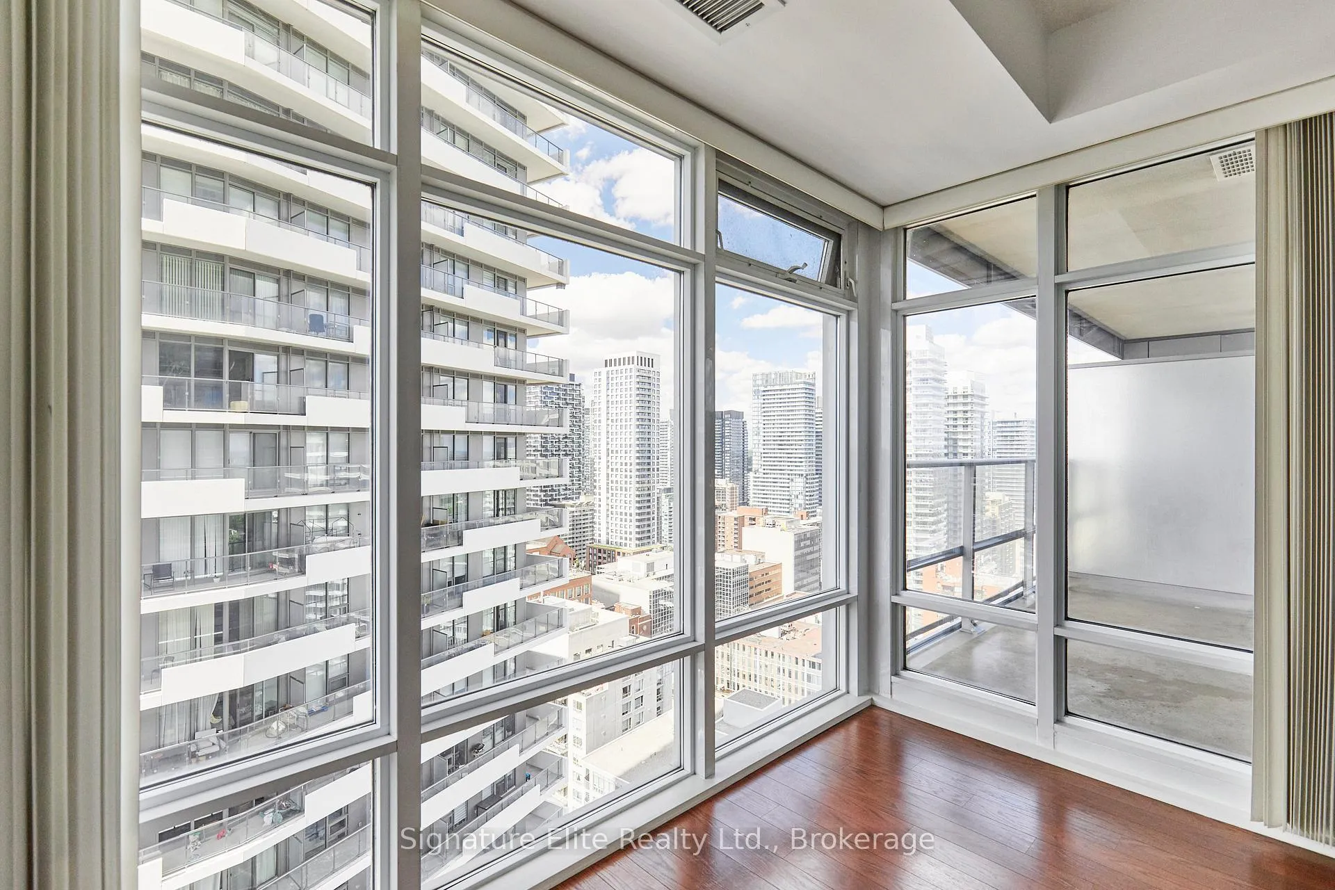Photo 23 of Unit 3209, 2191 Yonge Street, Toronto, Mount Pleasant West — HOMEH
