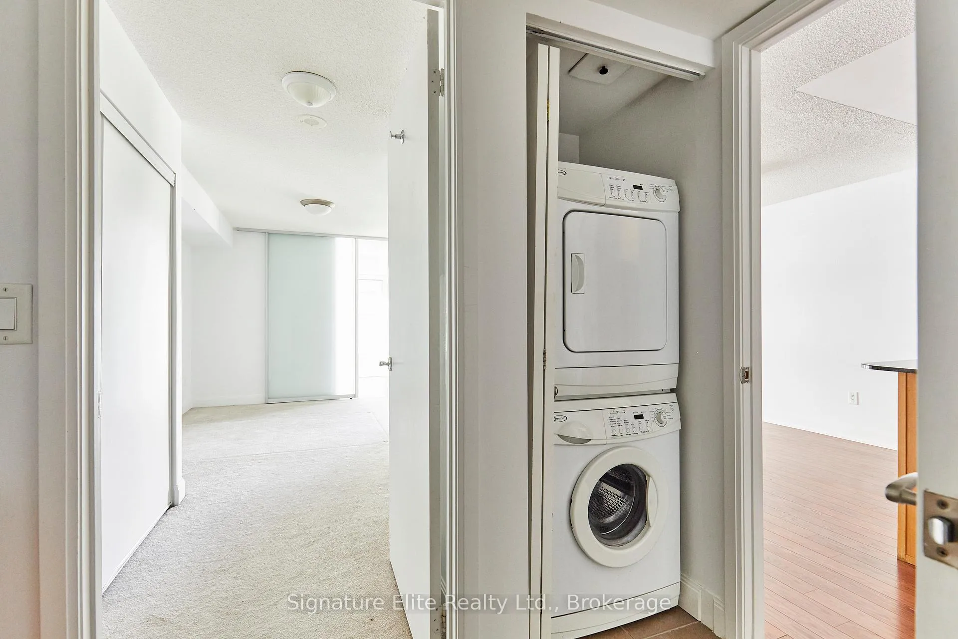 Photo 25 of Unit 3209, 2191 Yonge Street, Toronto, Mount Pleasant West — HOMEH