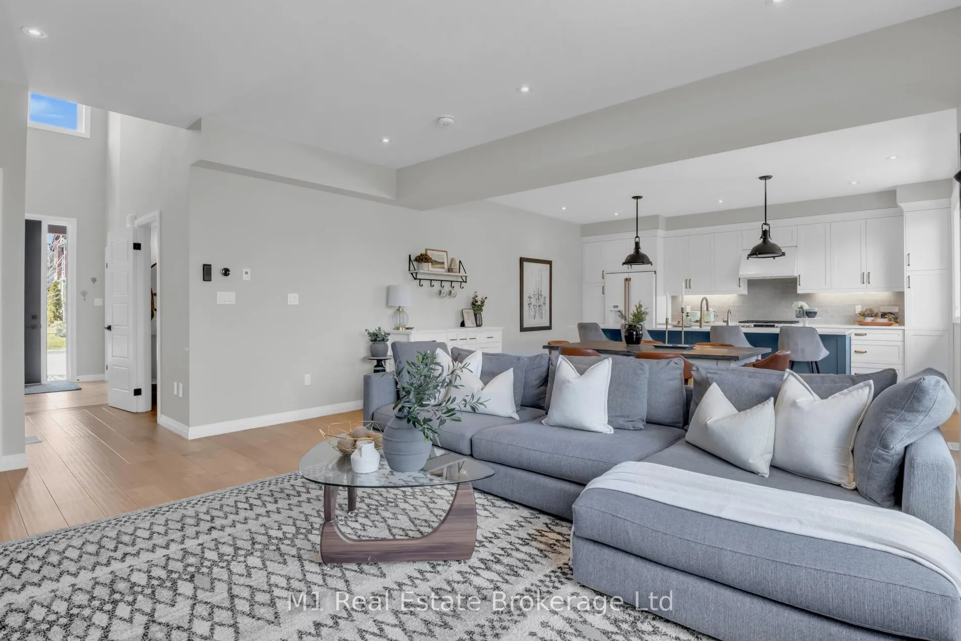 Photo 7 of 25 Creekside Terrace, Centre Wellington, Fergus — HOMEH