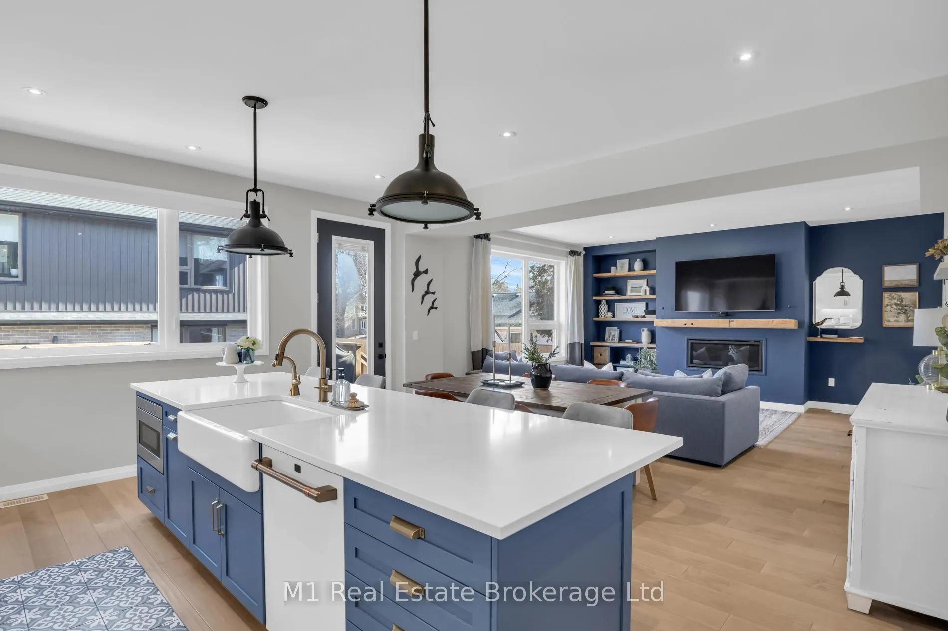 Photo 8 of 25 Creekside Terrace, Centre Wellington, Fergus — HOMEH
