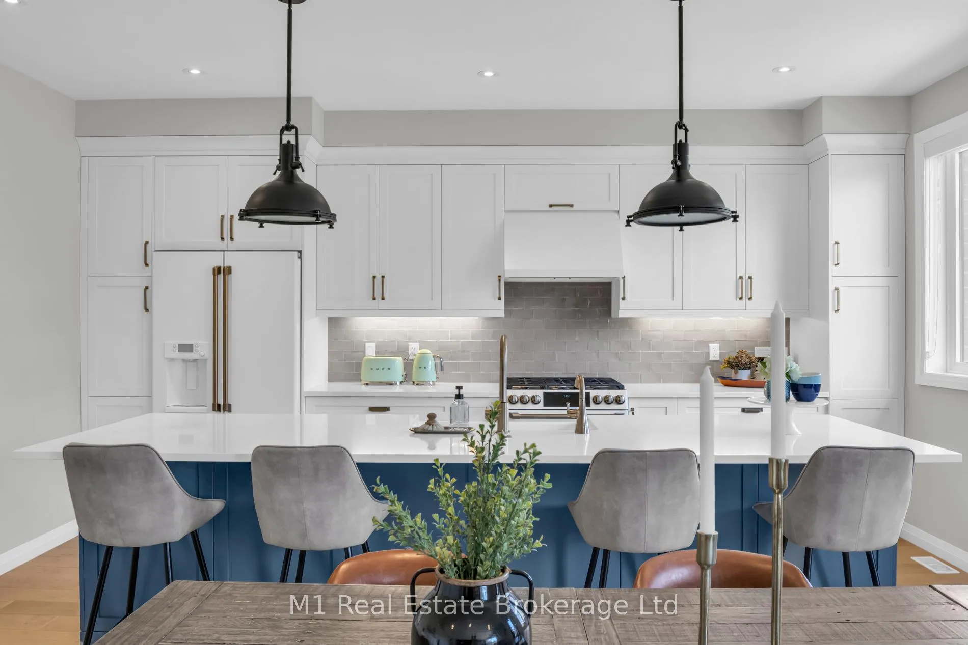 Photo 13 of 25 Creekside Terrace, Centre Wellington, Fergus — HOMEH