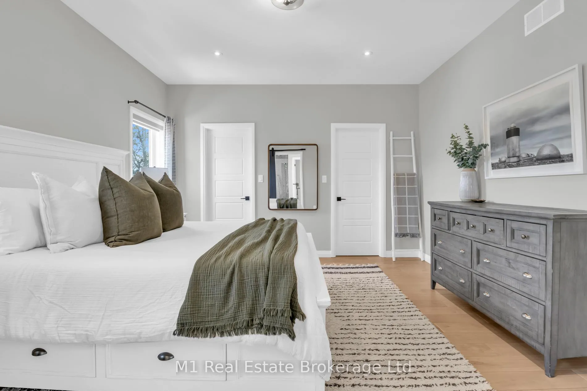 Photo 18 of 25 Creekside Terrace, Centre Wellington, Fergus — HOMEH