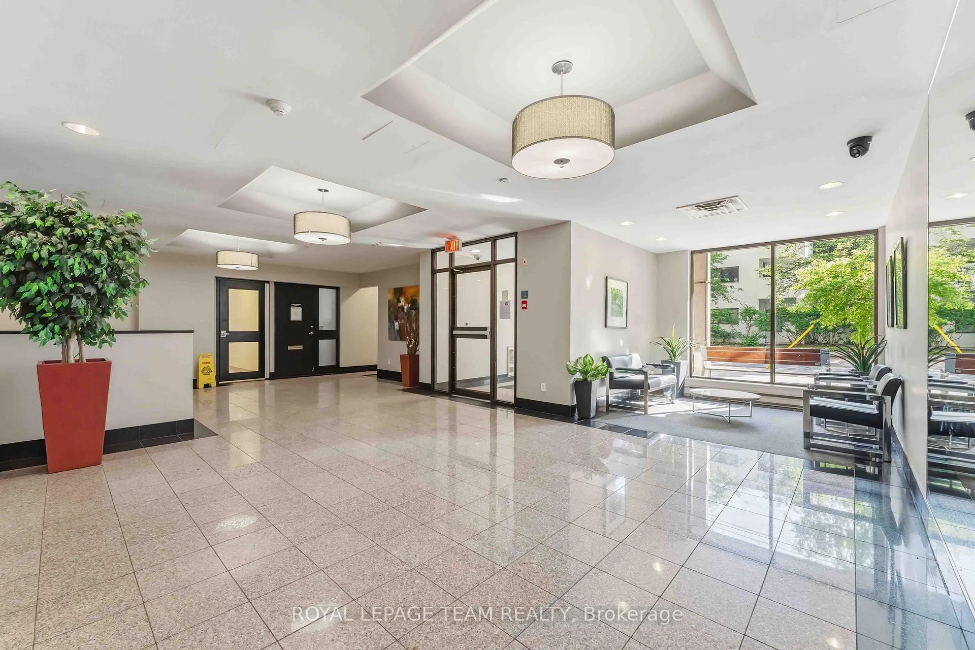 Photo 3 of Unit 203, 110 Forward Avenue, Ottawa, Mechanicsville — HOMEH