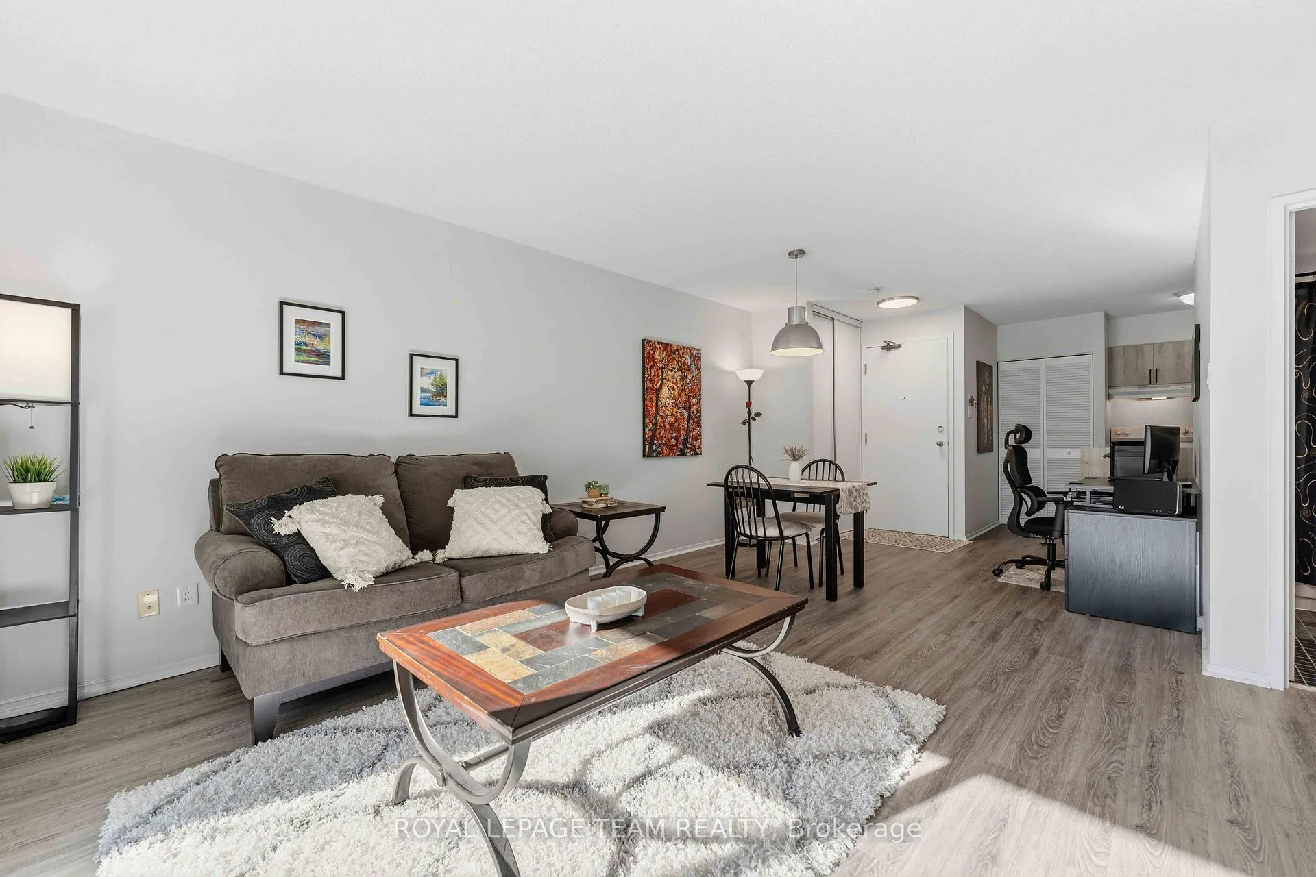 Photo 16 of Unit 203, 110 Forward Avenue, Ottawa, Mechanicsville — HOMEH