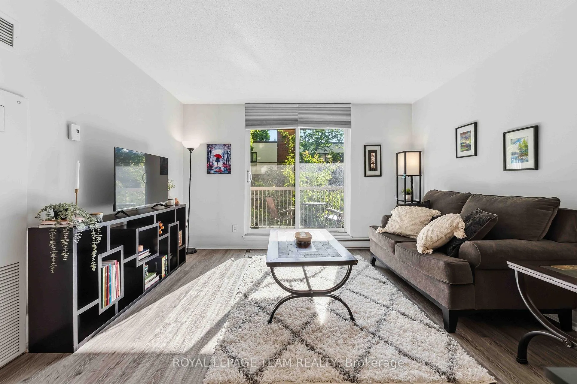 Photo 17 of Unit 203, 110 Forward Avenue, Ottawa, Mechanicsville — HOMEH