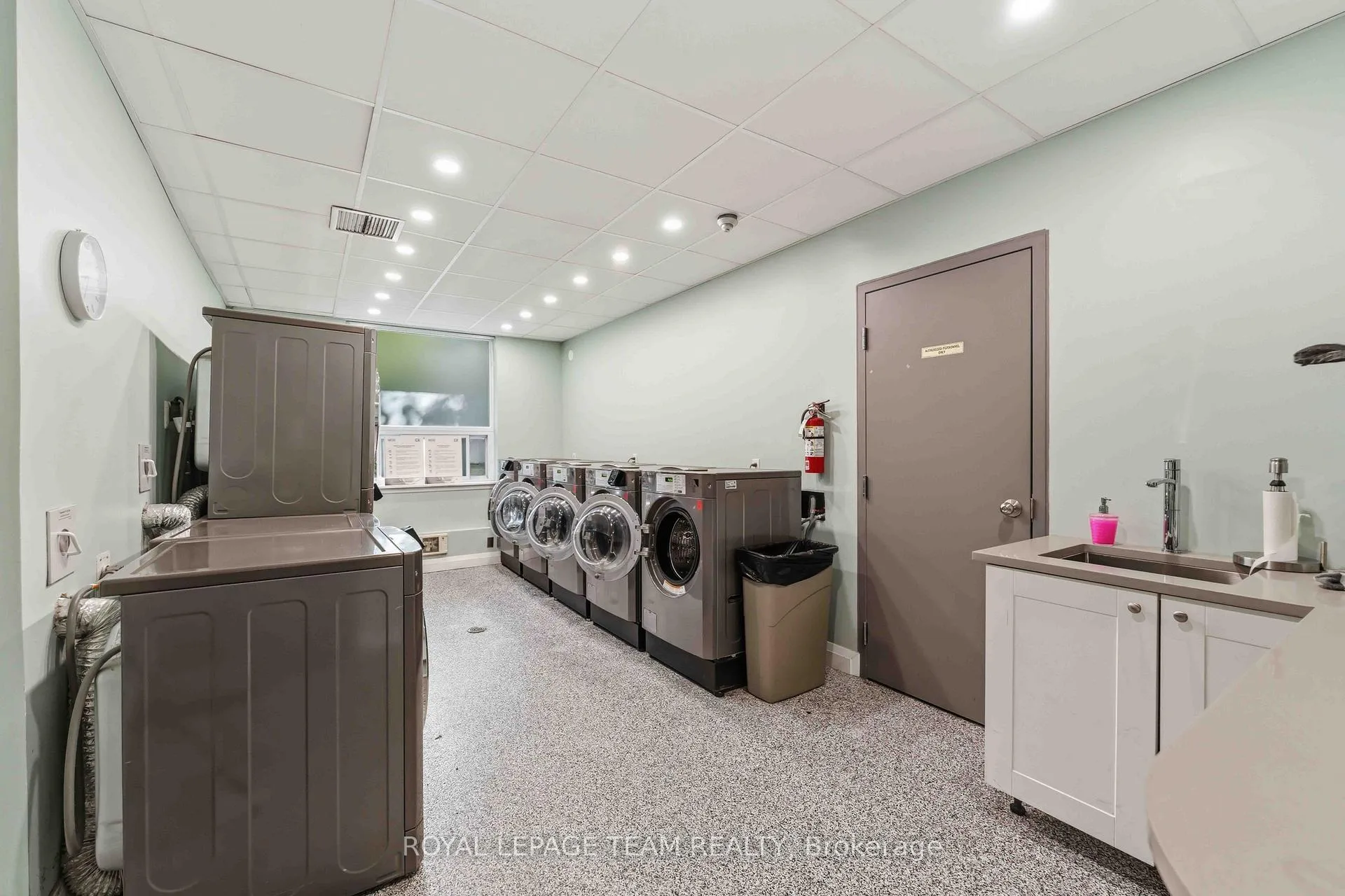 Photo 32 of Unit 203, 110 Forward Avenue, Ottawa, Mechanicsville — HOMEH