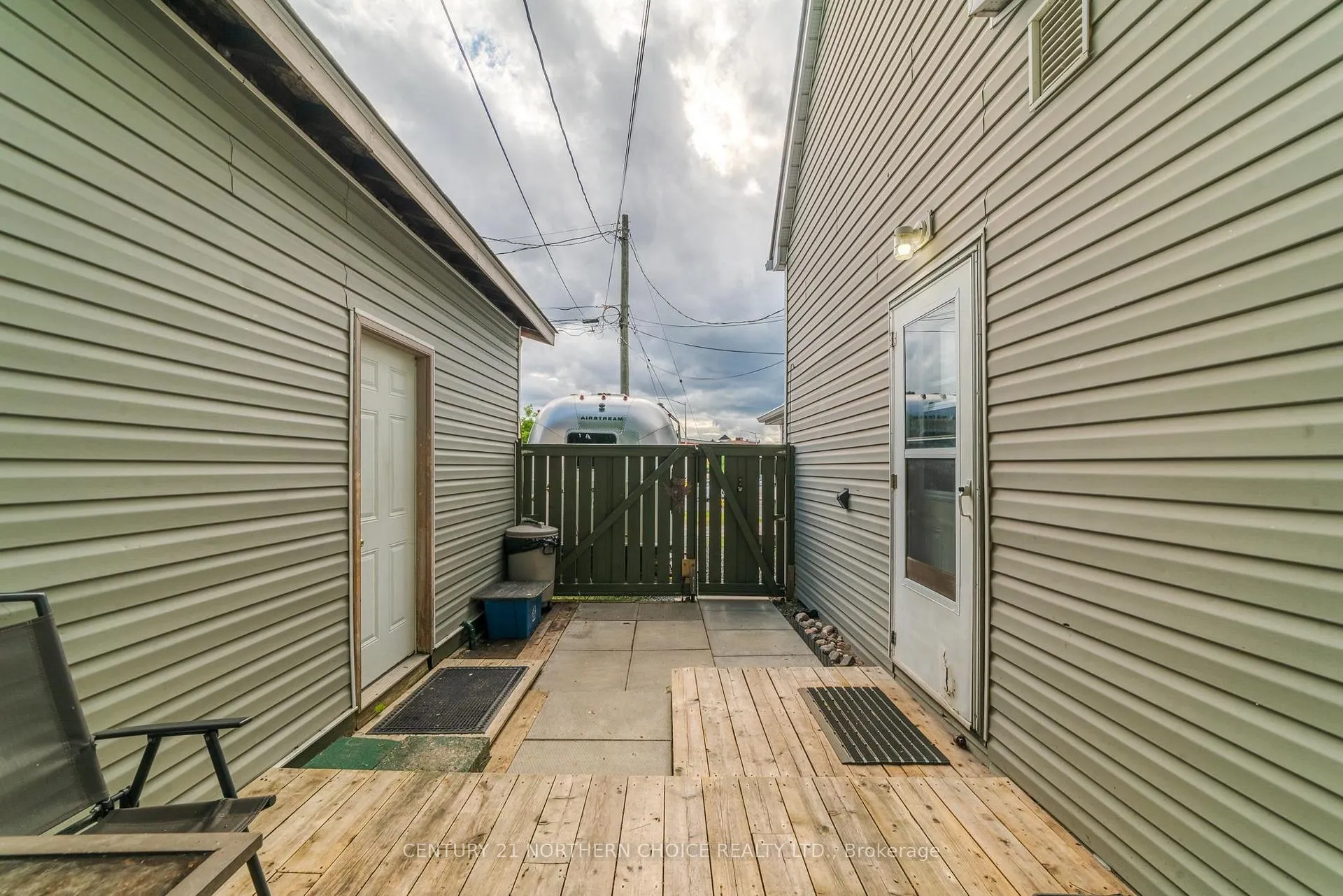 Photo 6 of 415 First Street South, Kenora, Downtown — HOMEH