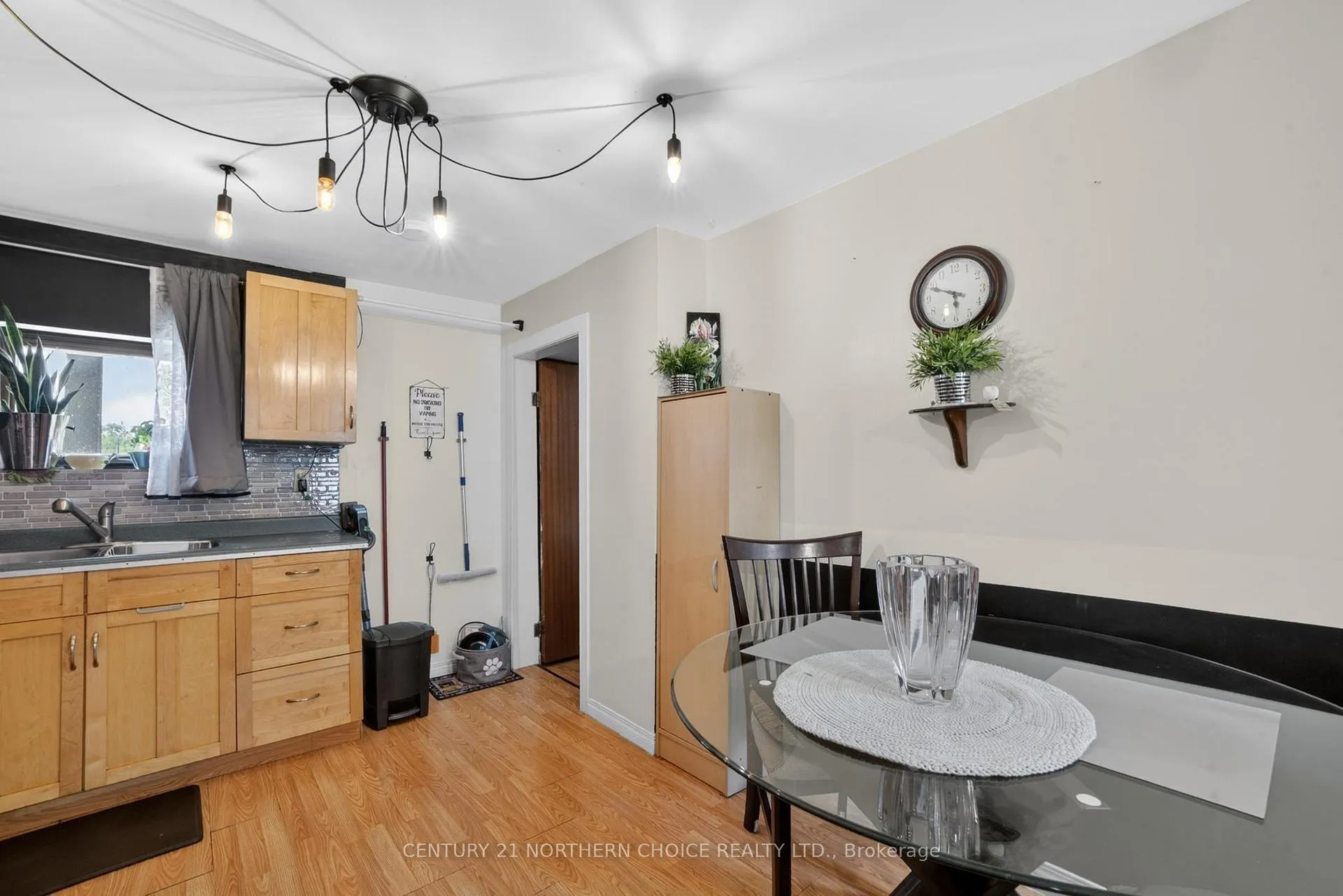 Photo 11 of 415 First Street South, Kenora, Downtown — HOMEH