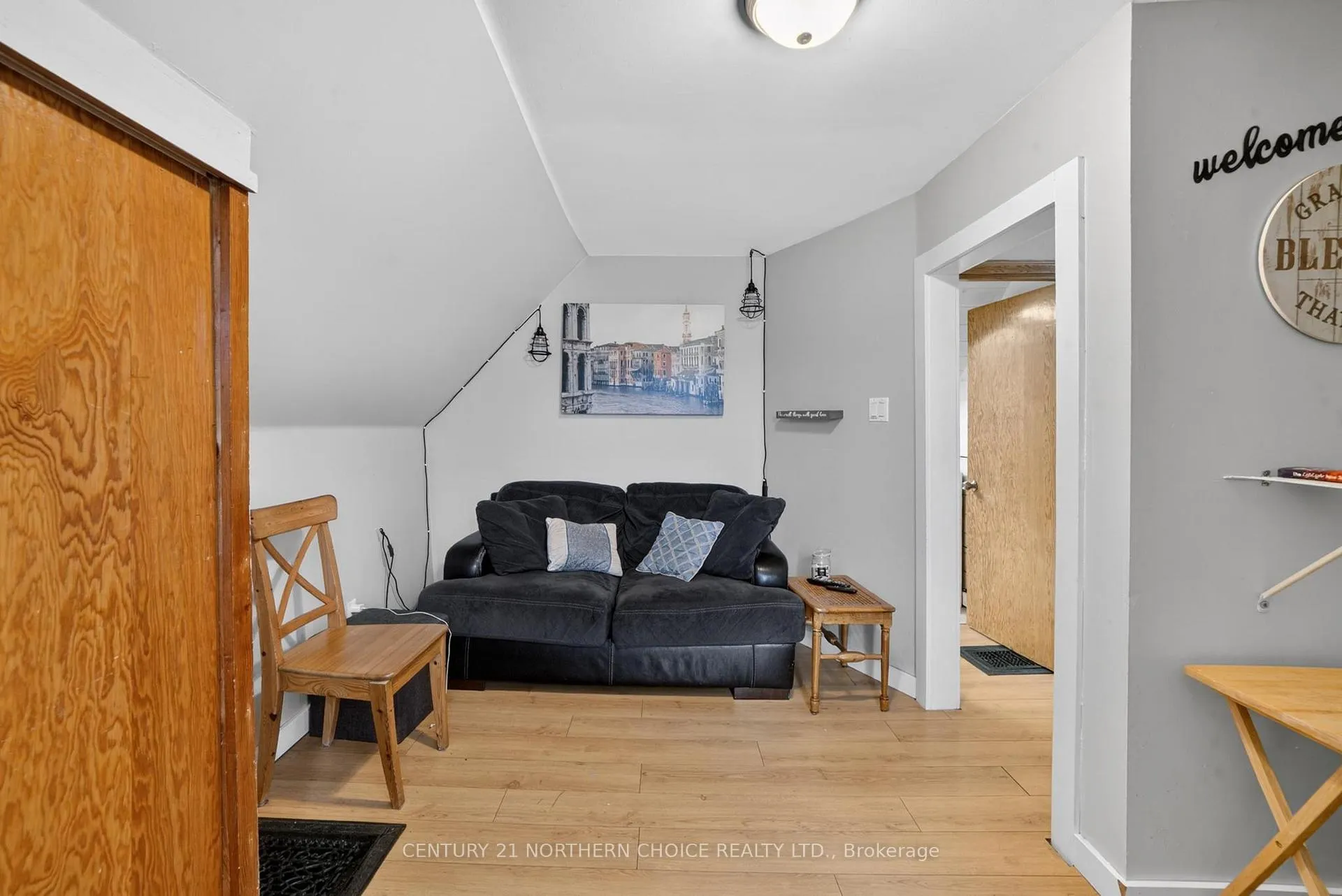 Photo 18 of 415 First Street South, Kenora, Downtown — HOMEH