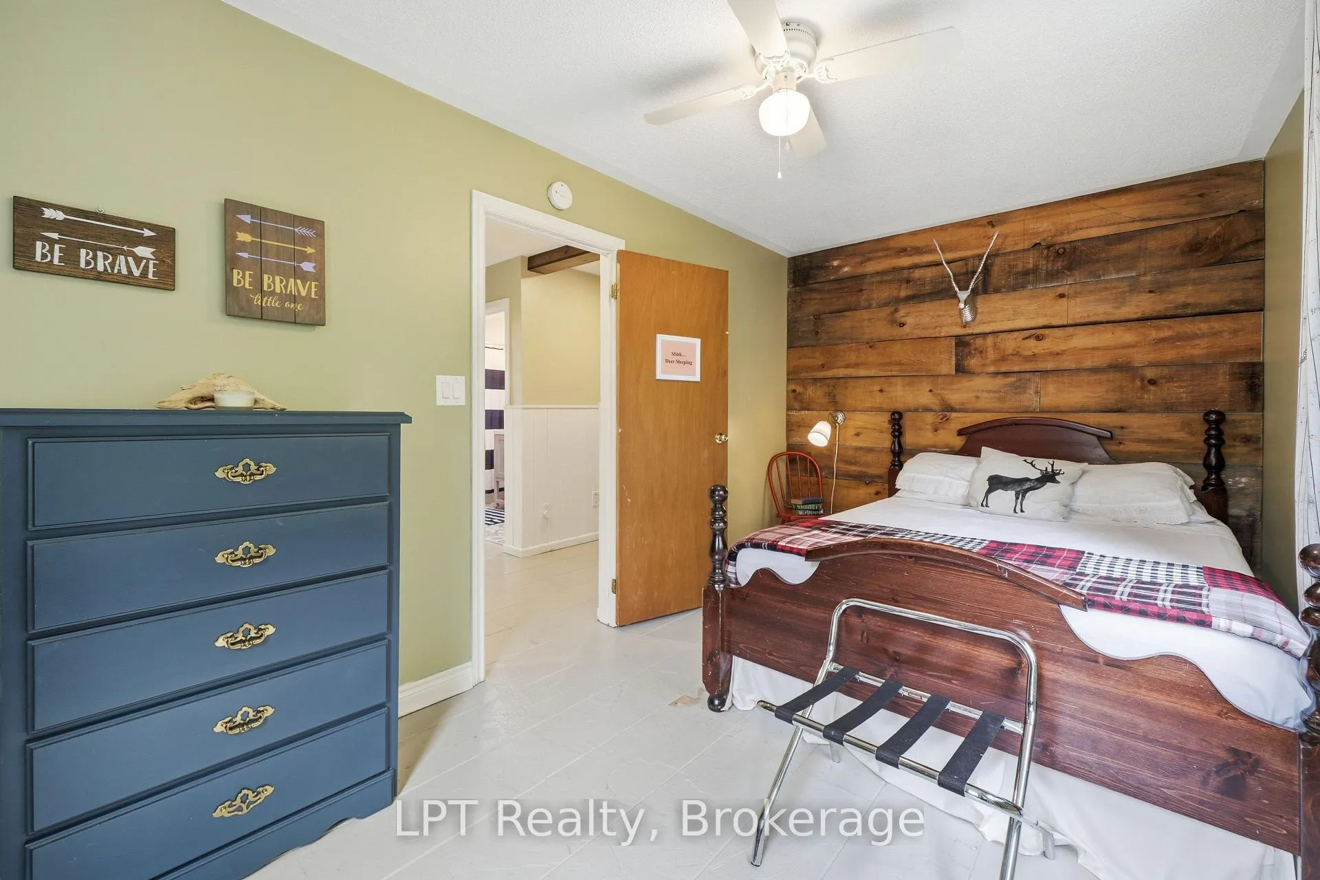 Photo 23 of 34 Captains Drive, Prince Edward County, North Marysburg Ward — HOMEH