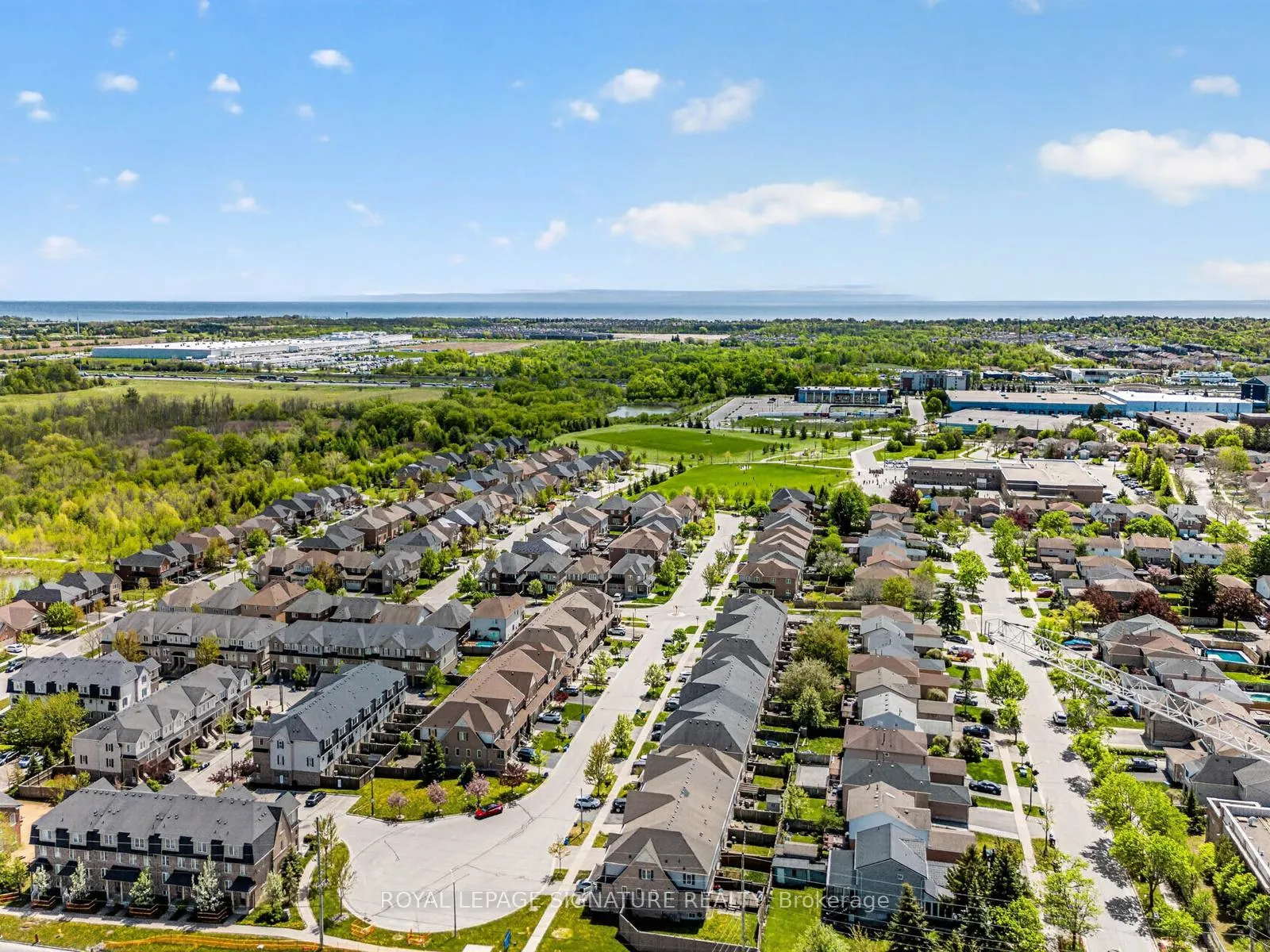 Photo 40 of 32 Clarepark Court, Ajax, Central East — HOMEH